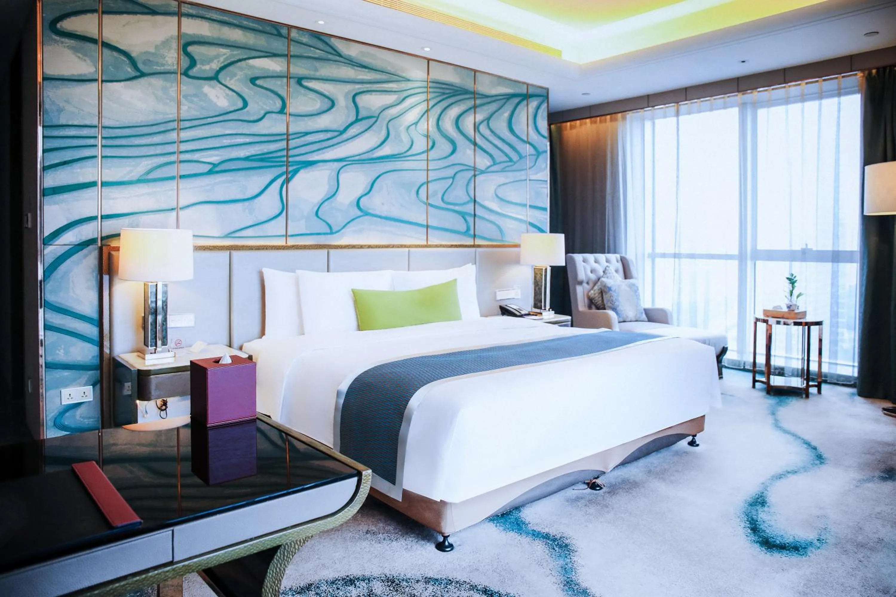 Photo of the whole room, Bed in Wanda Vista Nanning