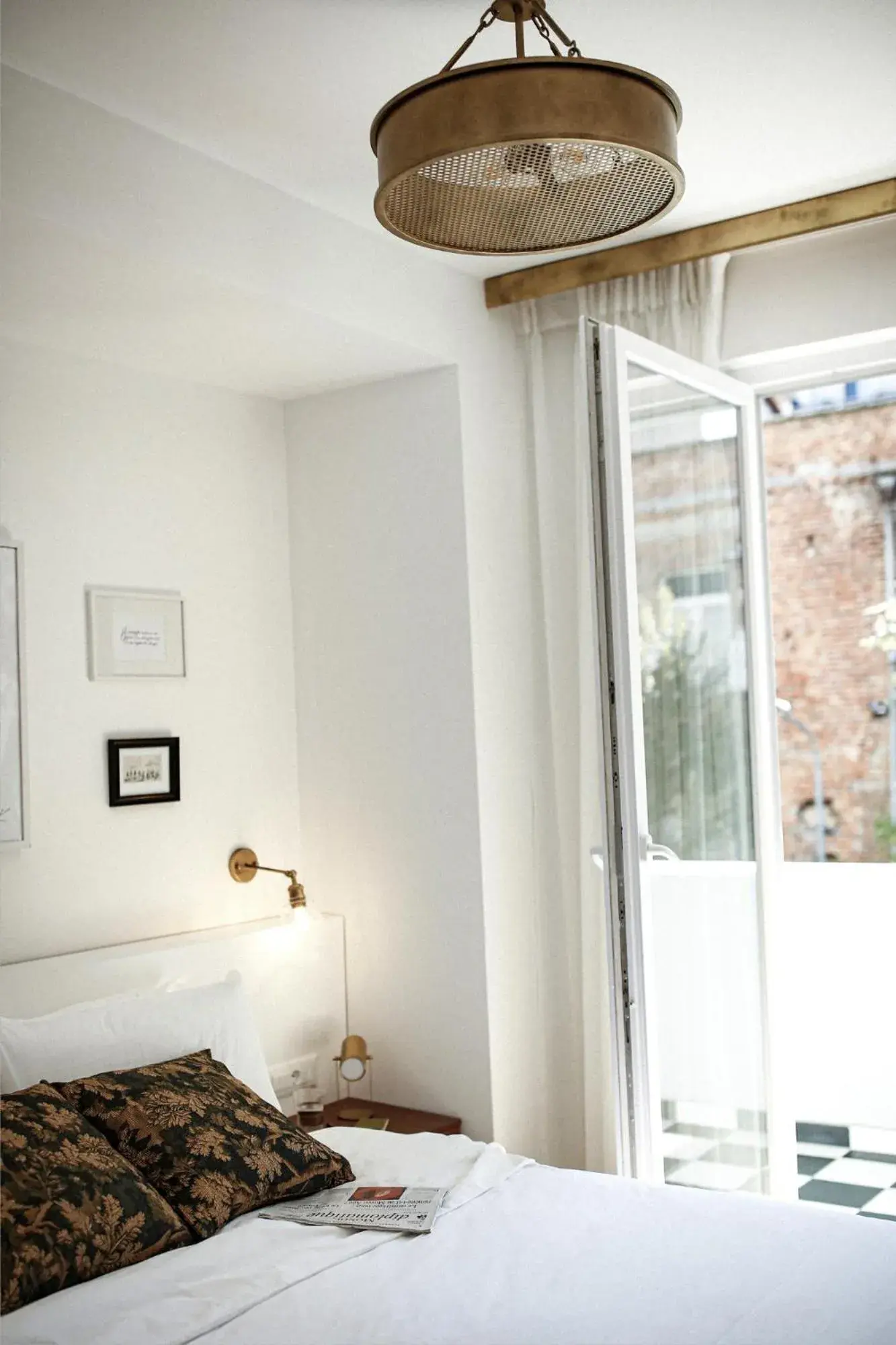 Double Room with Balcony - single occupancy in Bazaar Inn Hotel Double Room with Balcony - single occupancy in Bazaar Inn Hotel