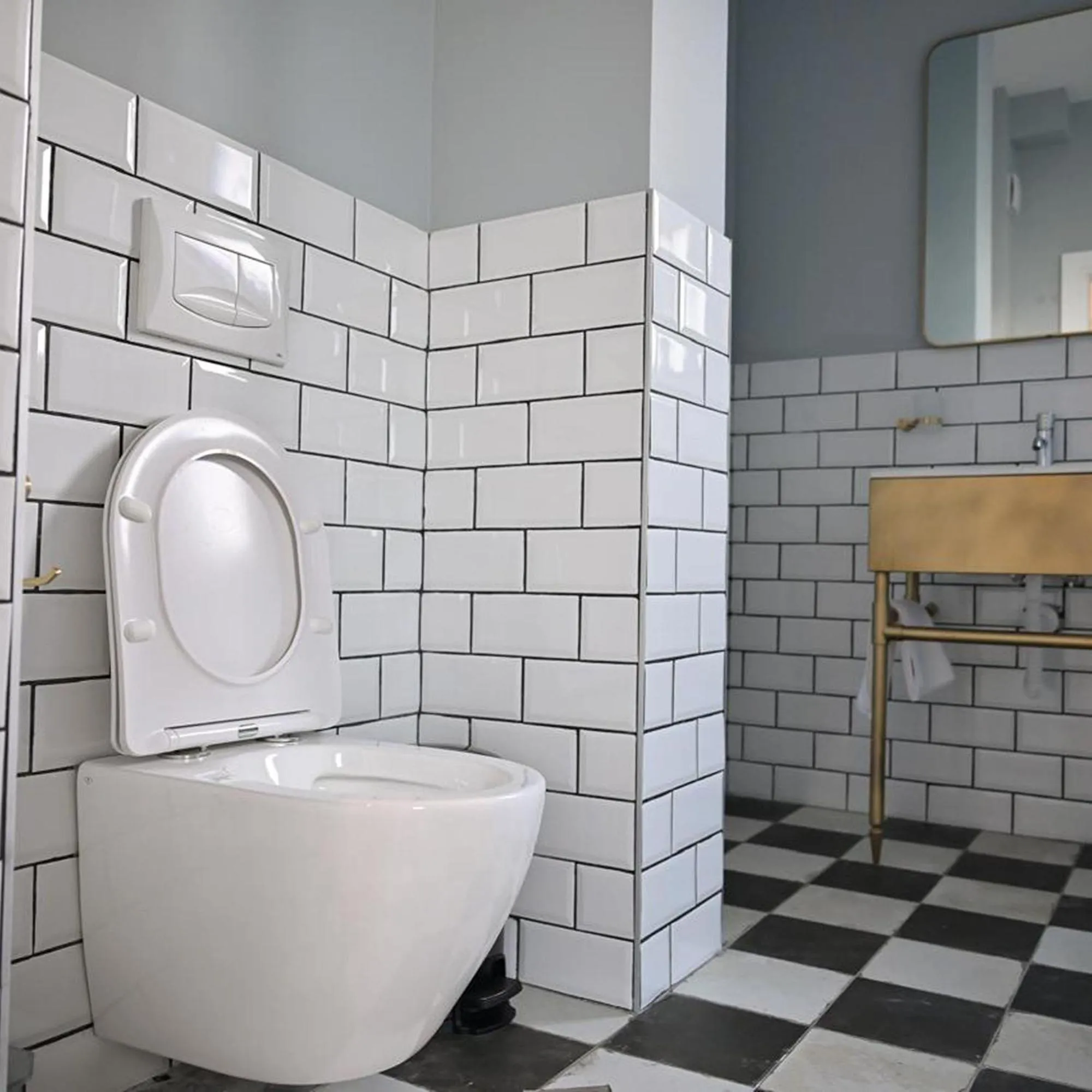 Toilet in Bazaar Inn Hotel