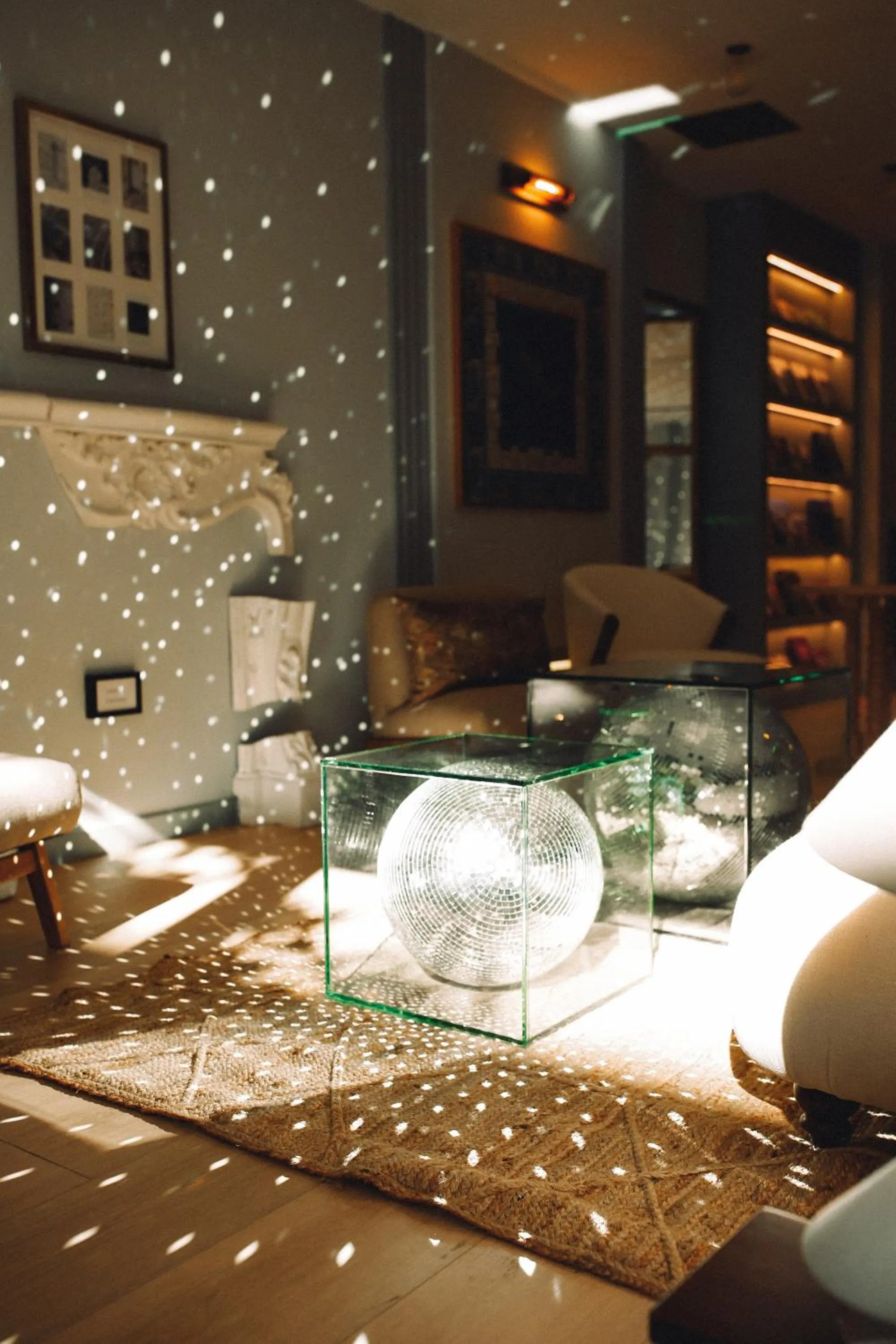 Restaurant/places to eat in Bazaar Inn Hotel