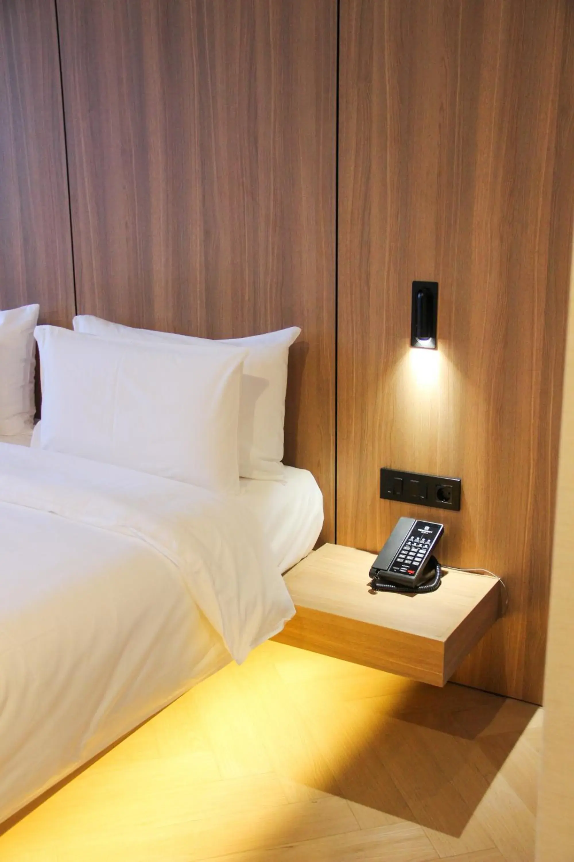 Deluxe Twin Room in Resident Hotel Abay Deluxe Twin Room in Resident Hotel Abay