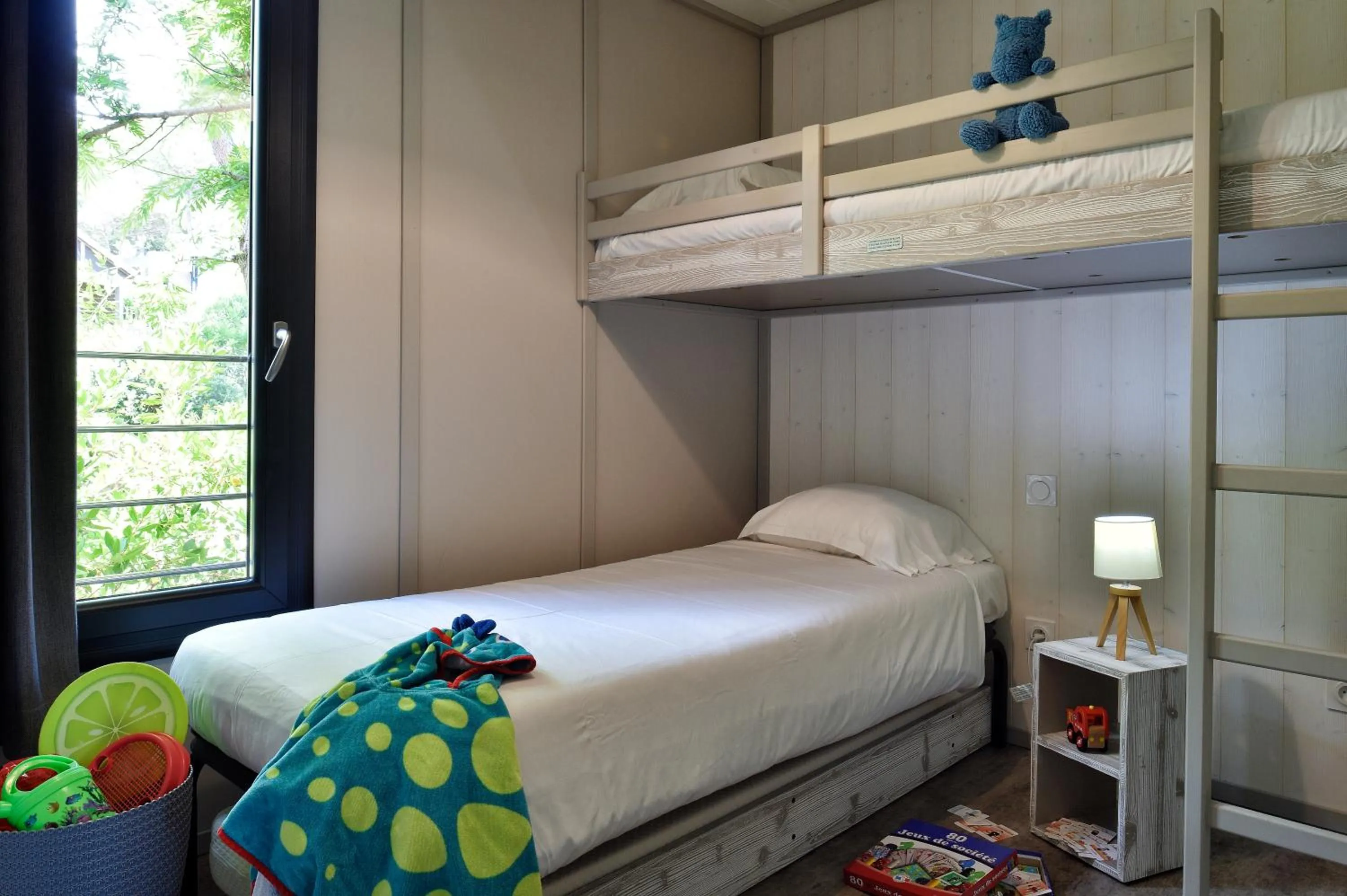 Bedroom, Bed in Résidence & Hotel U Livanti ECOLABEL