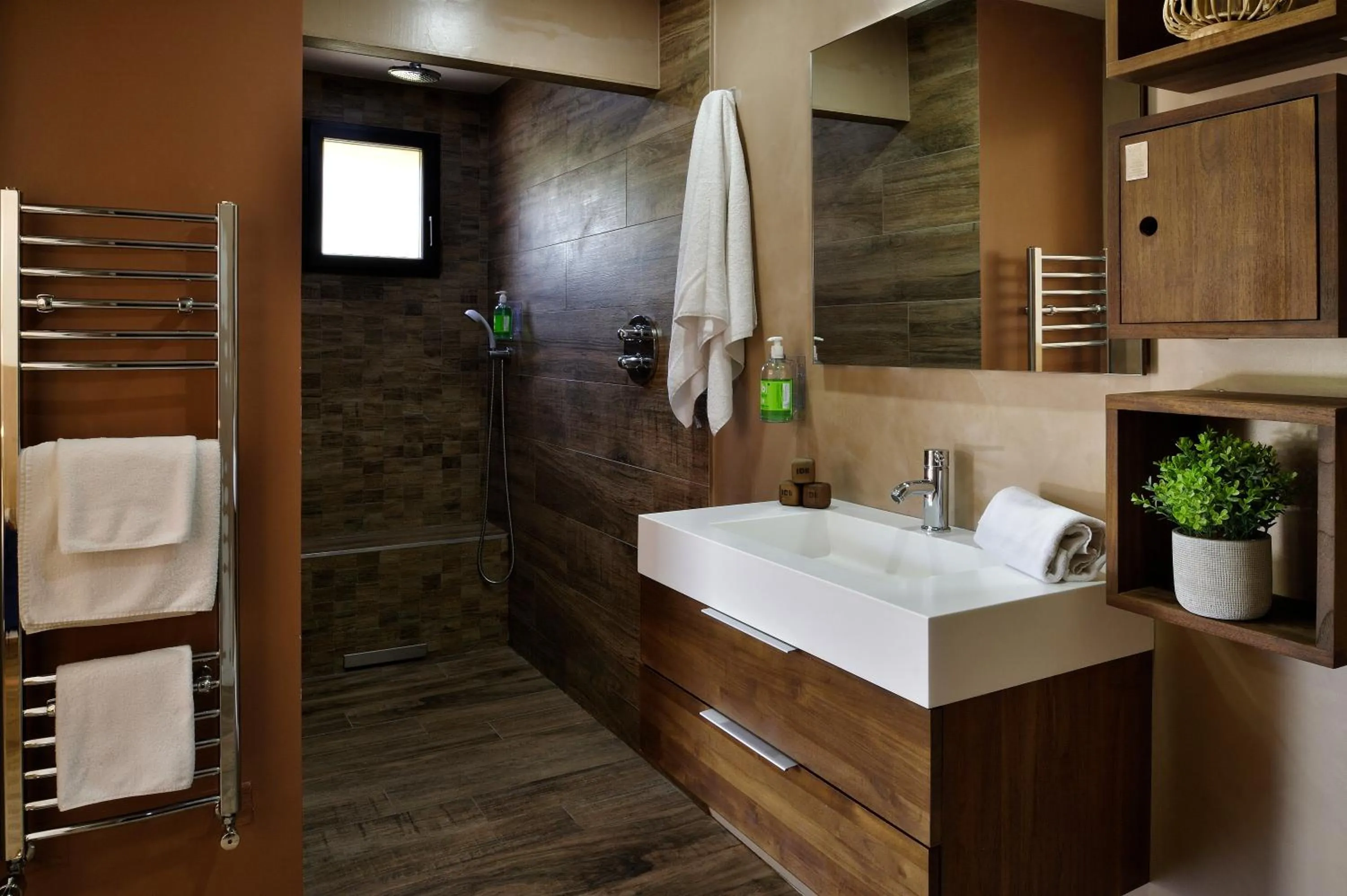 Shower in Résidence & Hotel U Livanti ECOLABEL