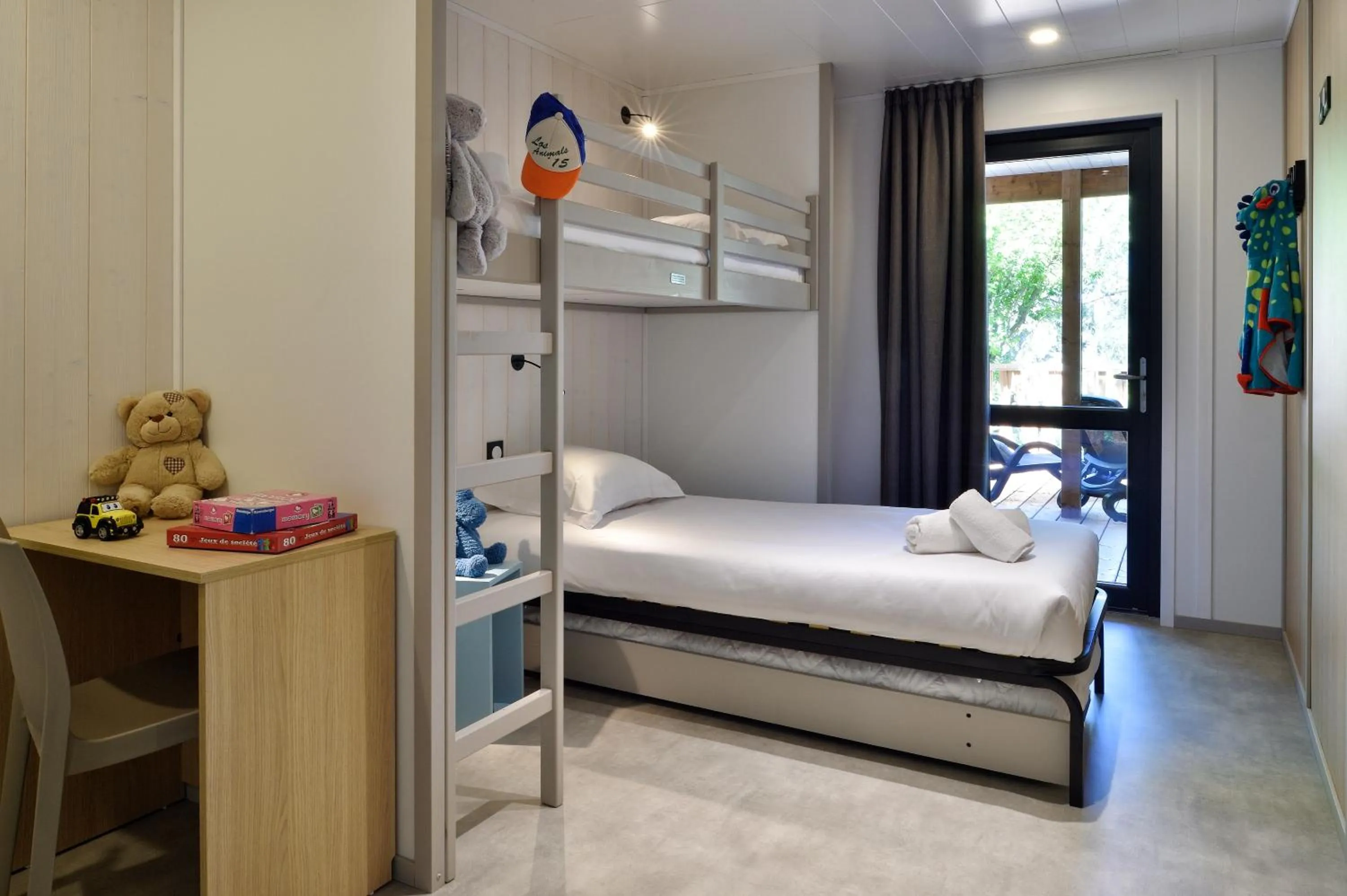 Photo of the whole room, Bed in Résidence & Hotel U Livanti ECOLABEL