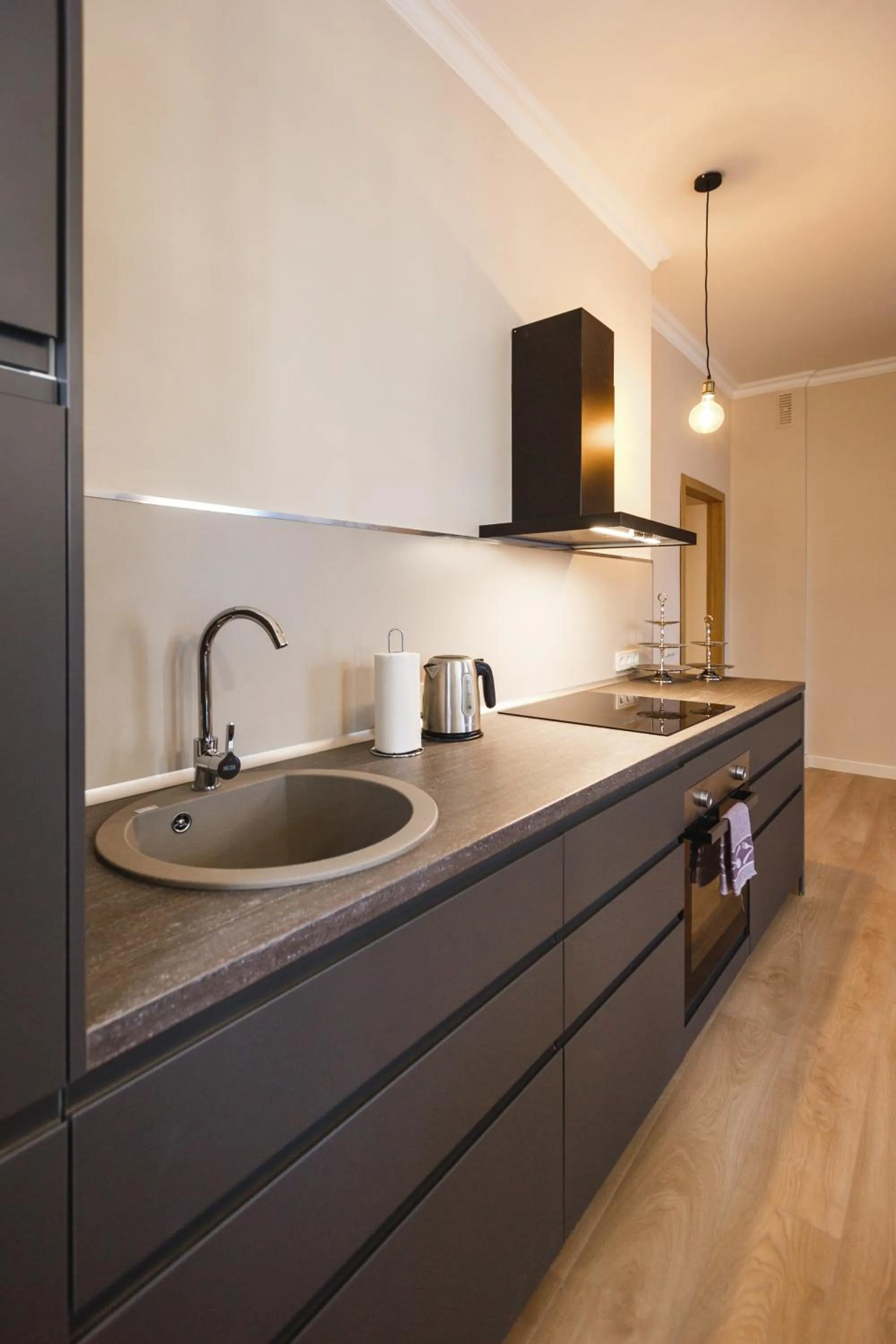 kitchen in Bearsleys Downtown Apartments