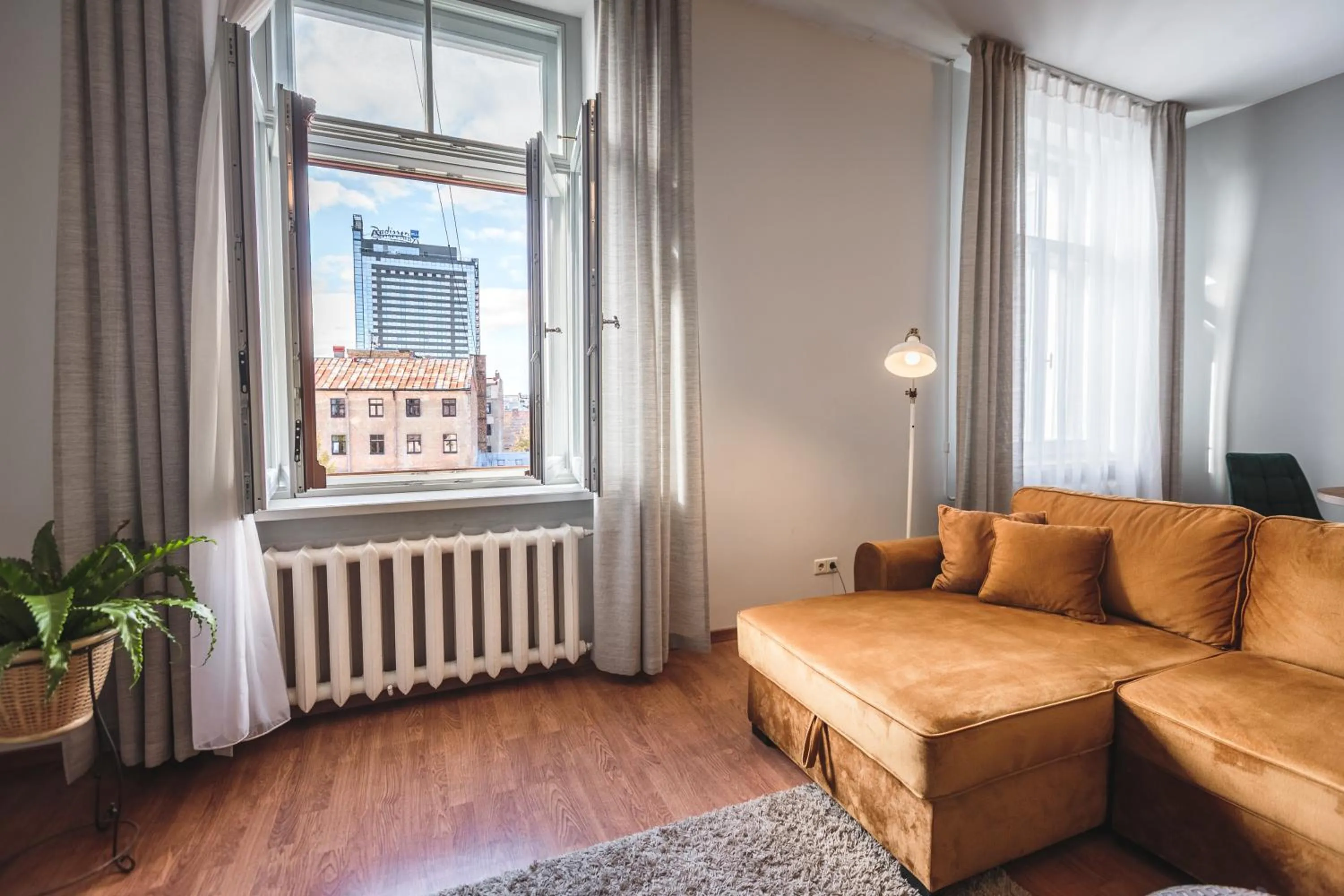 Living room in Bearsleys Downtown Apartments