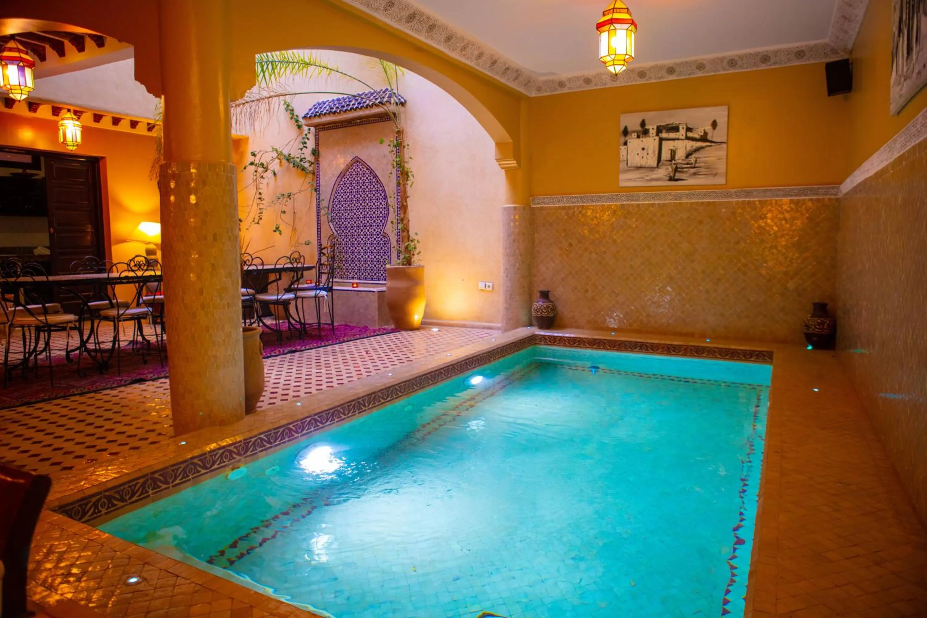 Swimming pool in Riad Atlas Toyours