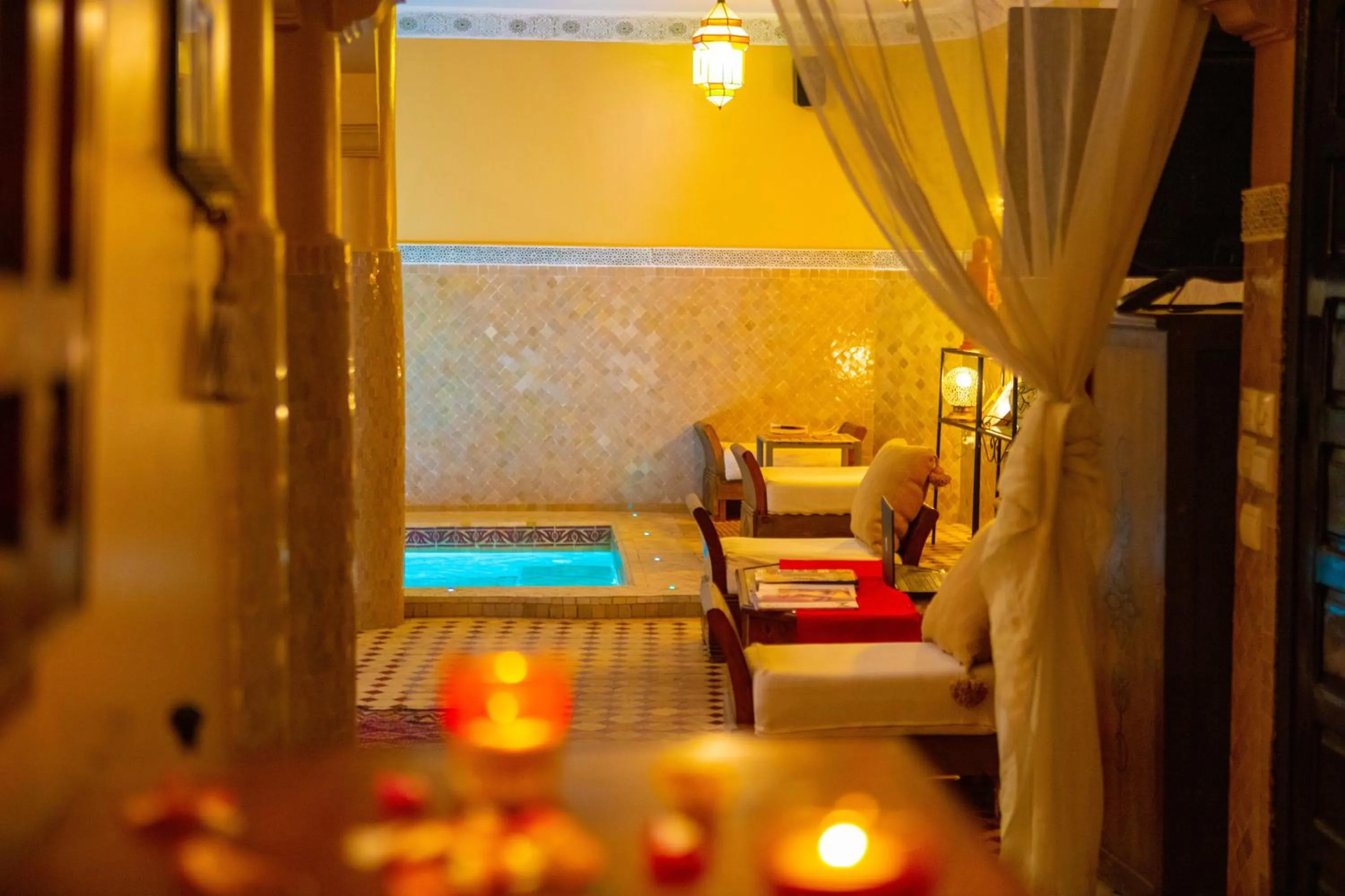Restaurant/places to eat, Bed in Riad Atlas Toyours