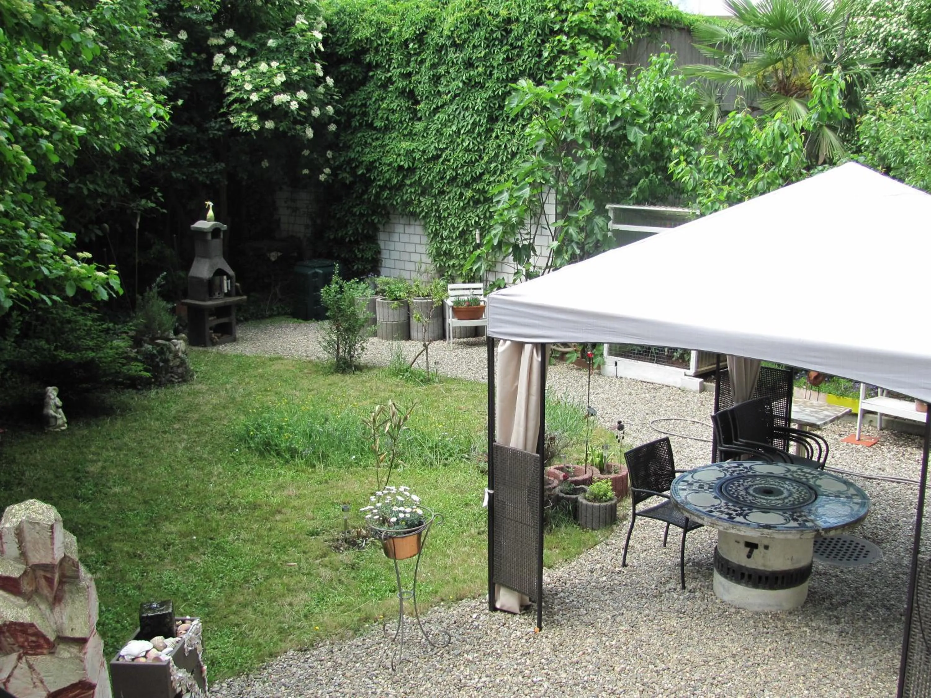 BBQ facilities in Kiki's B&B