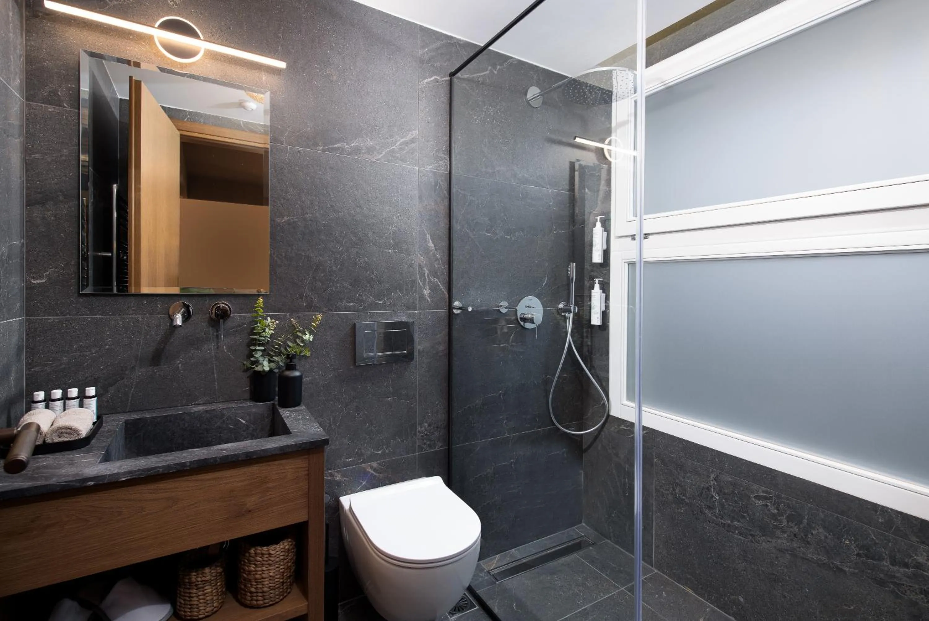 Shower in The K Nest Hotel Nafplio