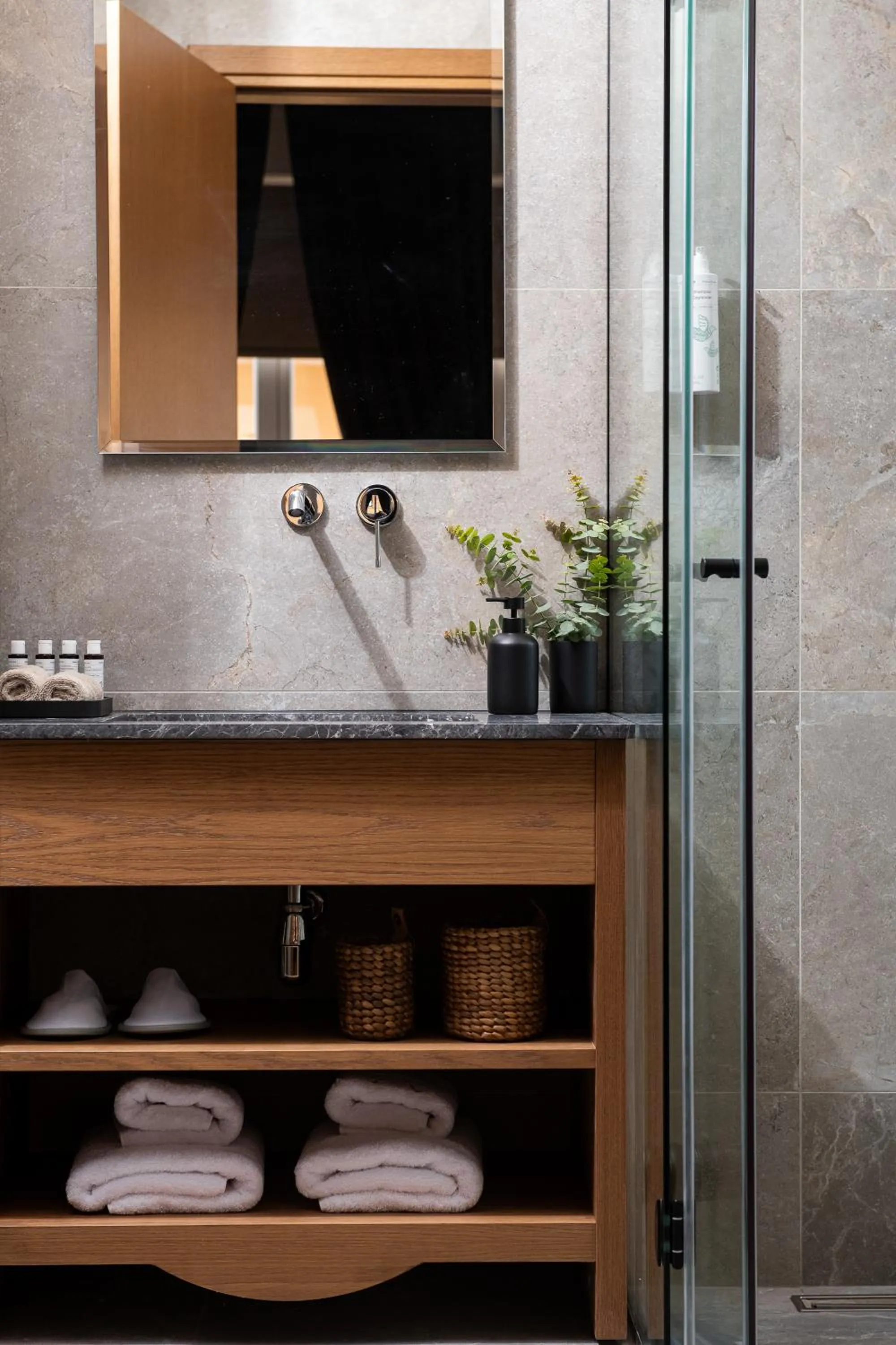 Shower in The K Nest Hotel Nafplio