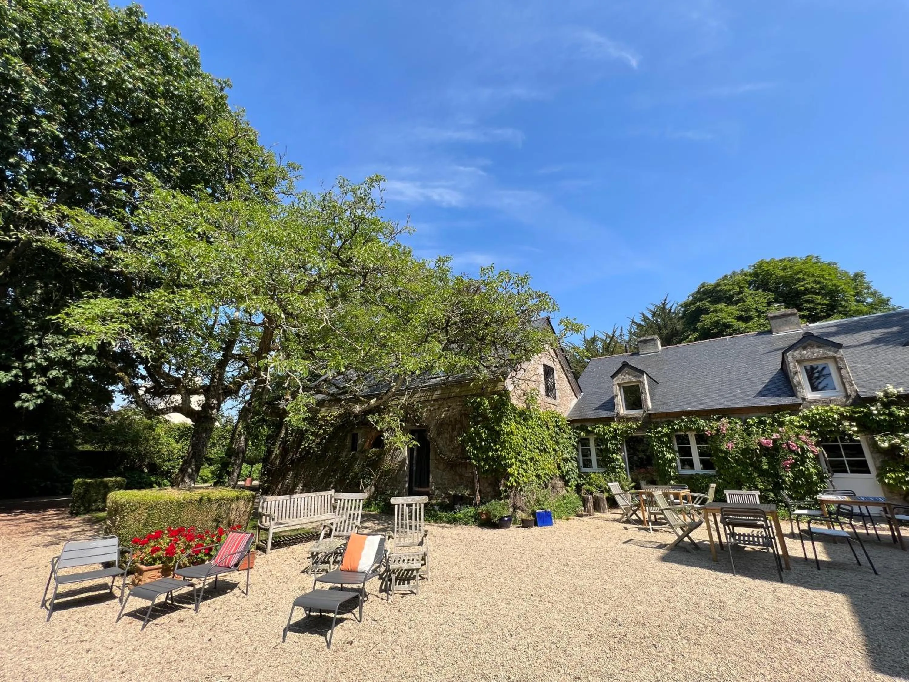 Property building in Manoir des Eperviers