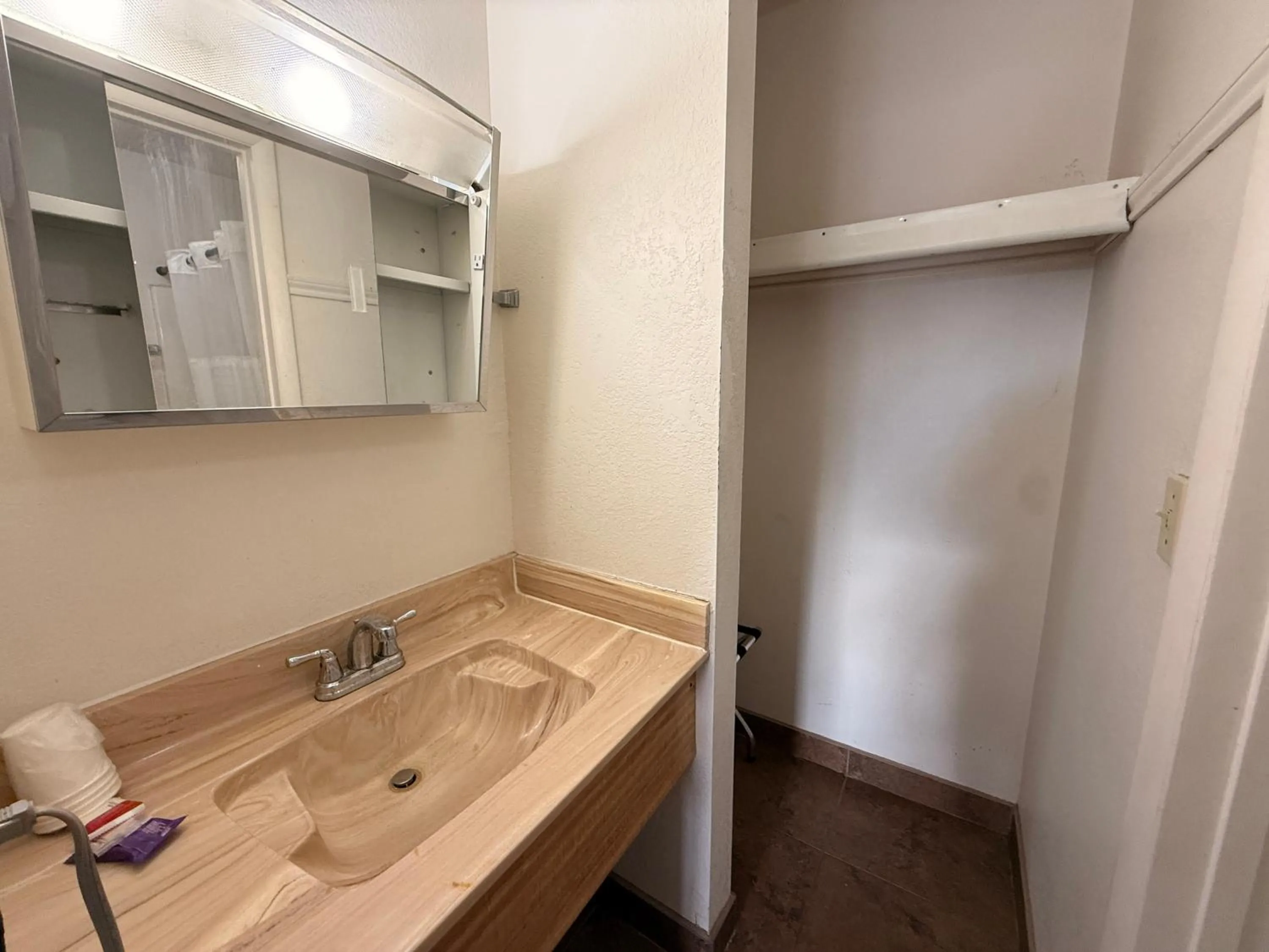 Bathroom in Del Rio Hotel O near Mesa Downtown