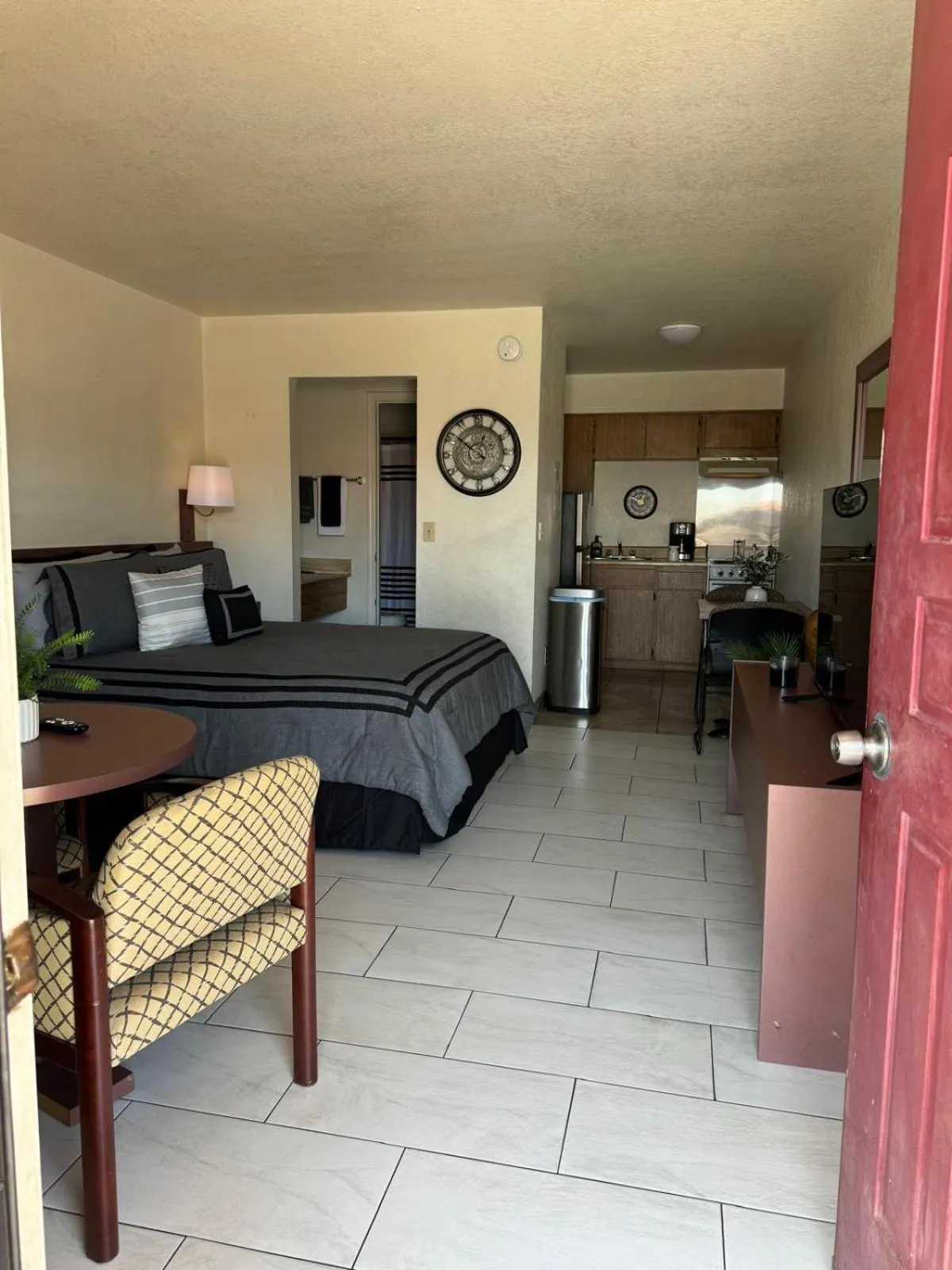 Bedroom in Del Rio Hotel O near Mesa Downtown
