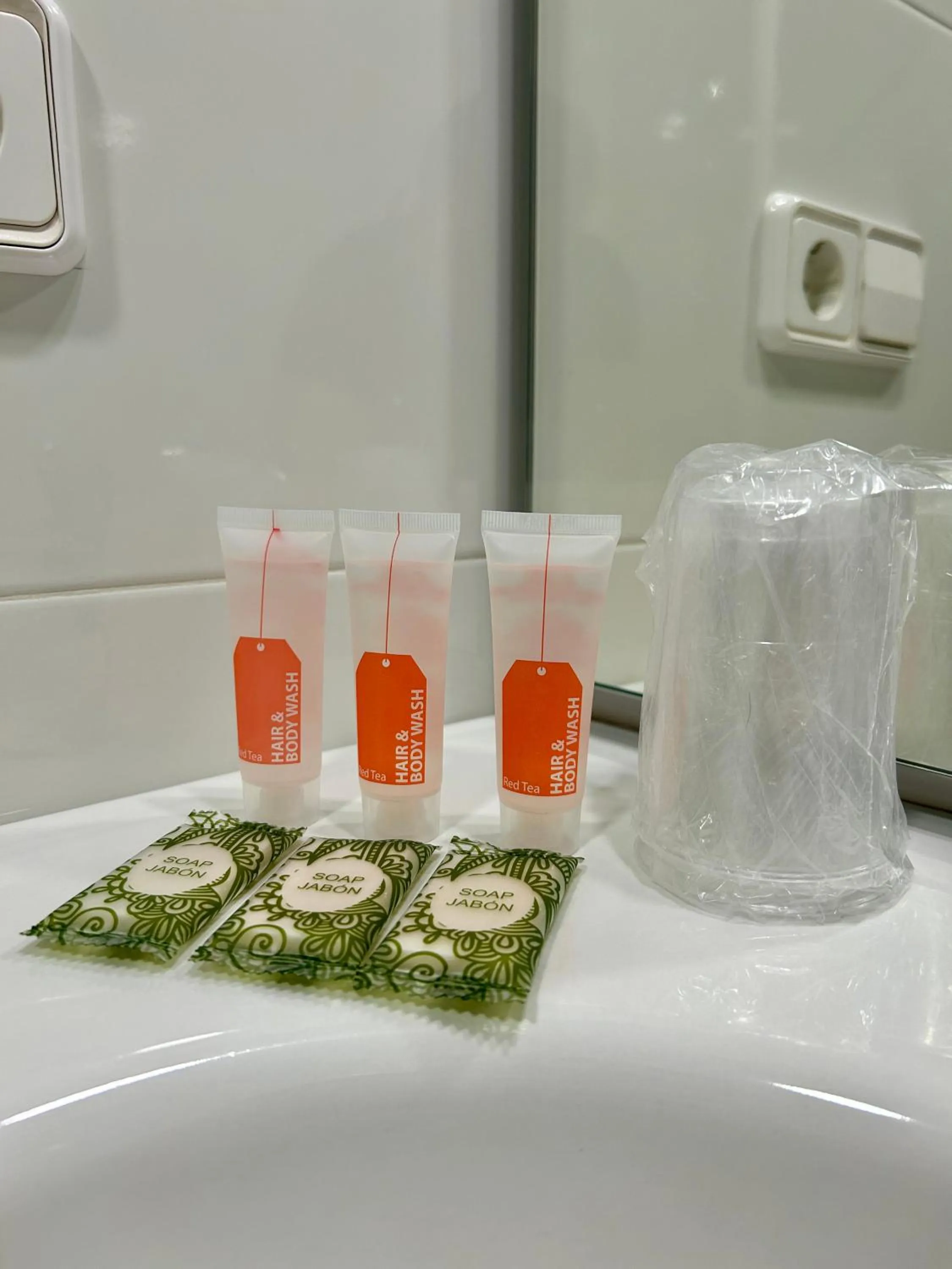 Toilet in Pensión La Orozca Benidorm