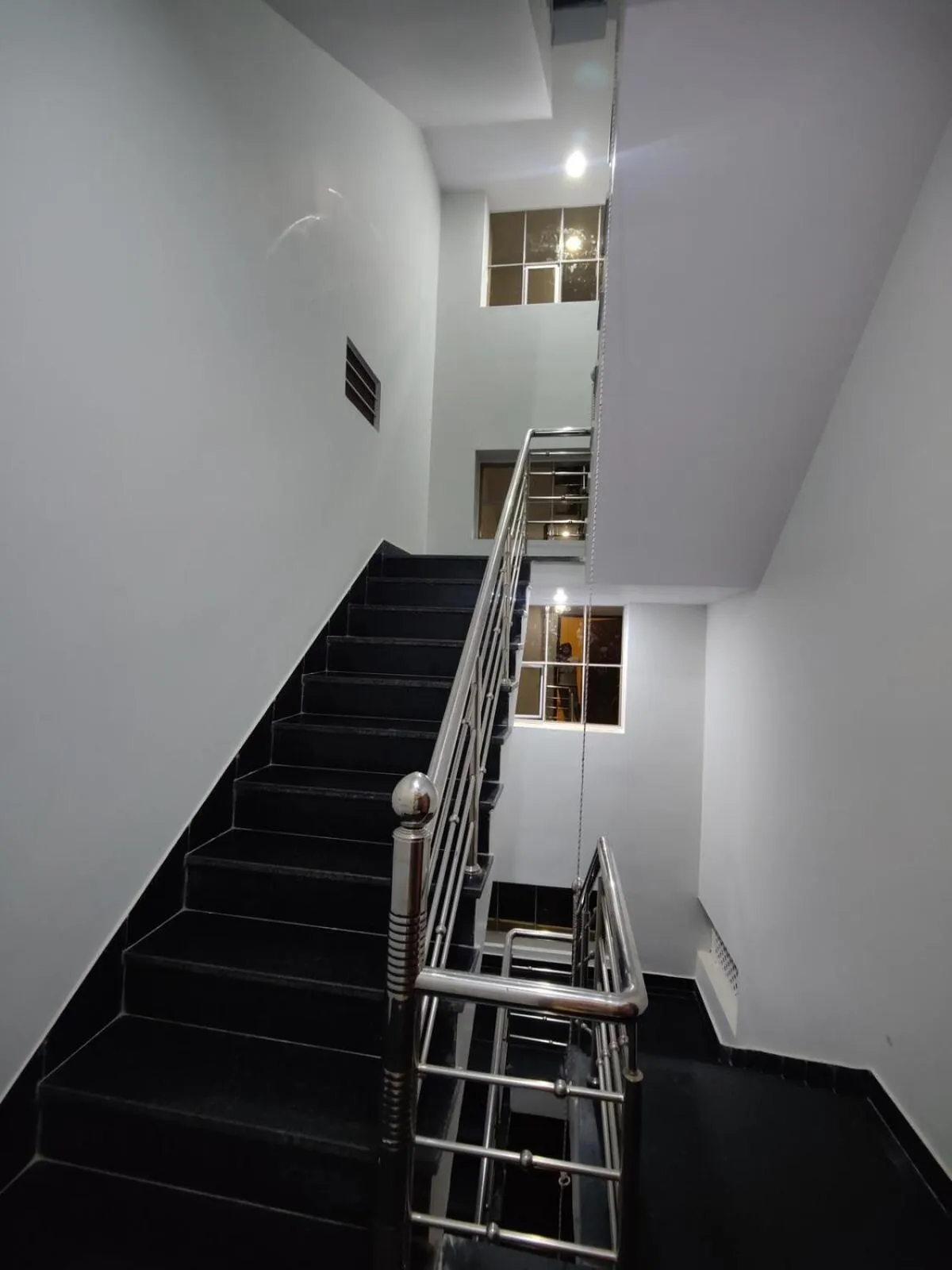 Luxurious & Elegant 1BHK Retreat