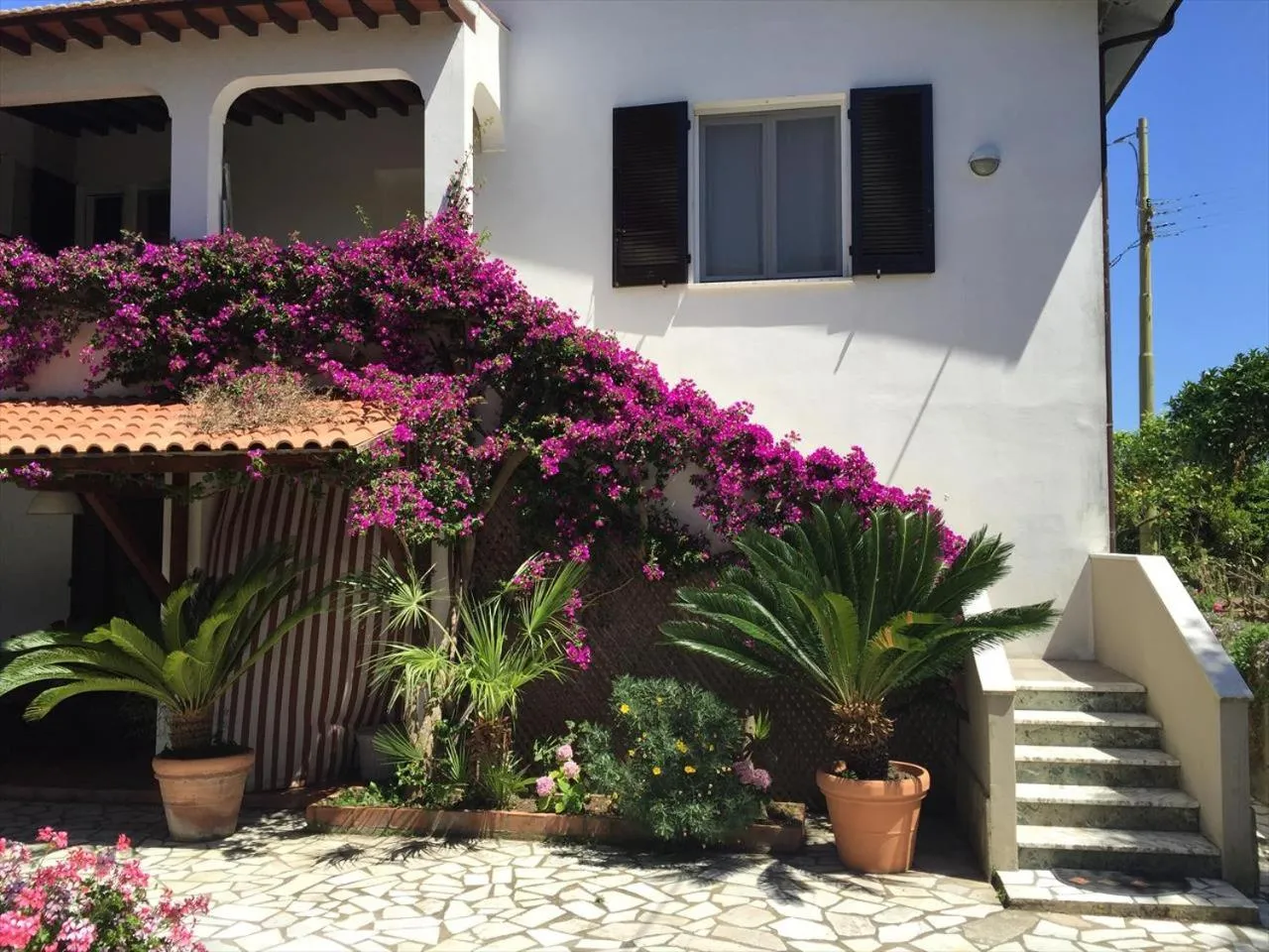 Facade/entrance in A casa di Enrico B&B