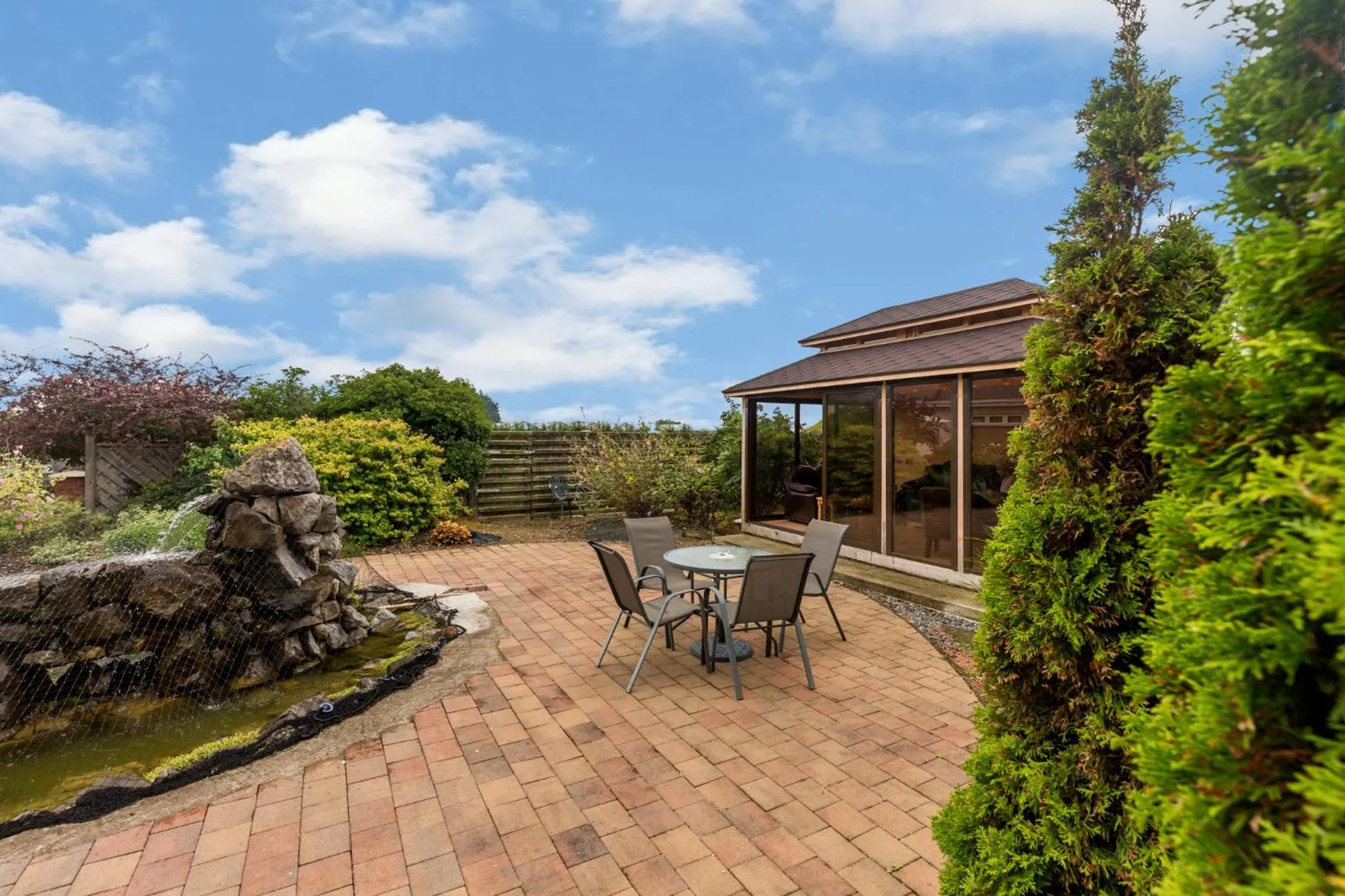 Airport View Hotel and Secret Spa