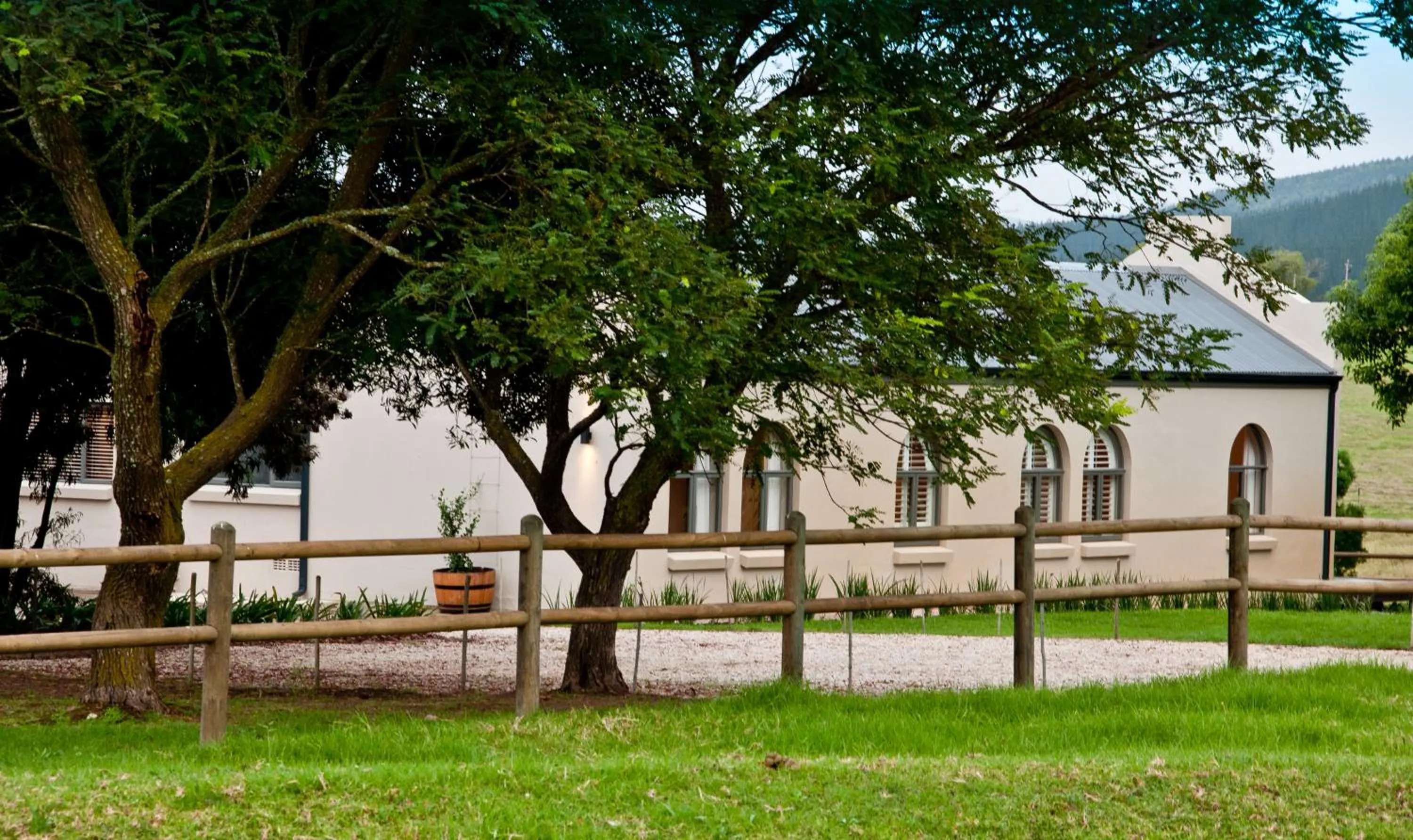 Garden view in Kay and Monty Vineyard View
