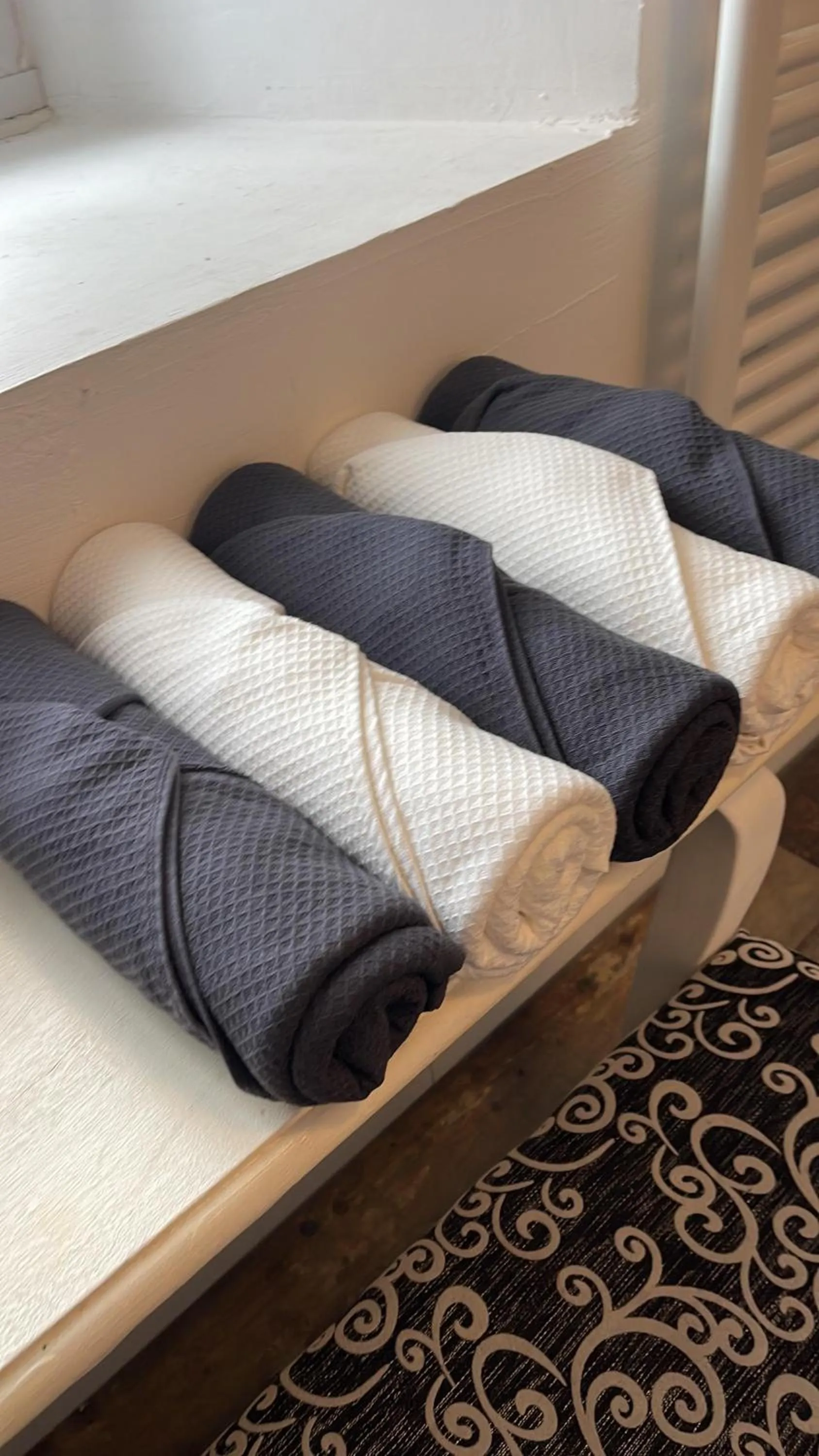 Bathroom, Bed in Le Ruppione