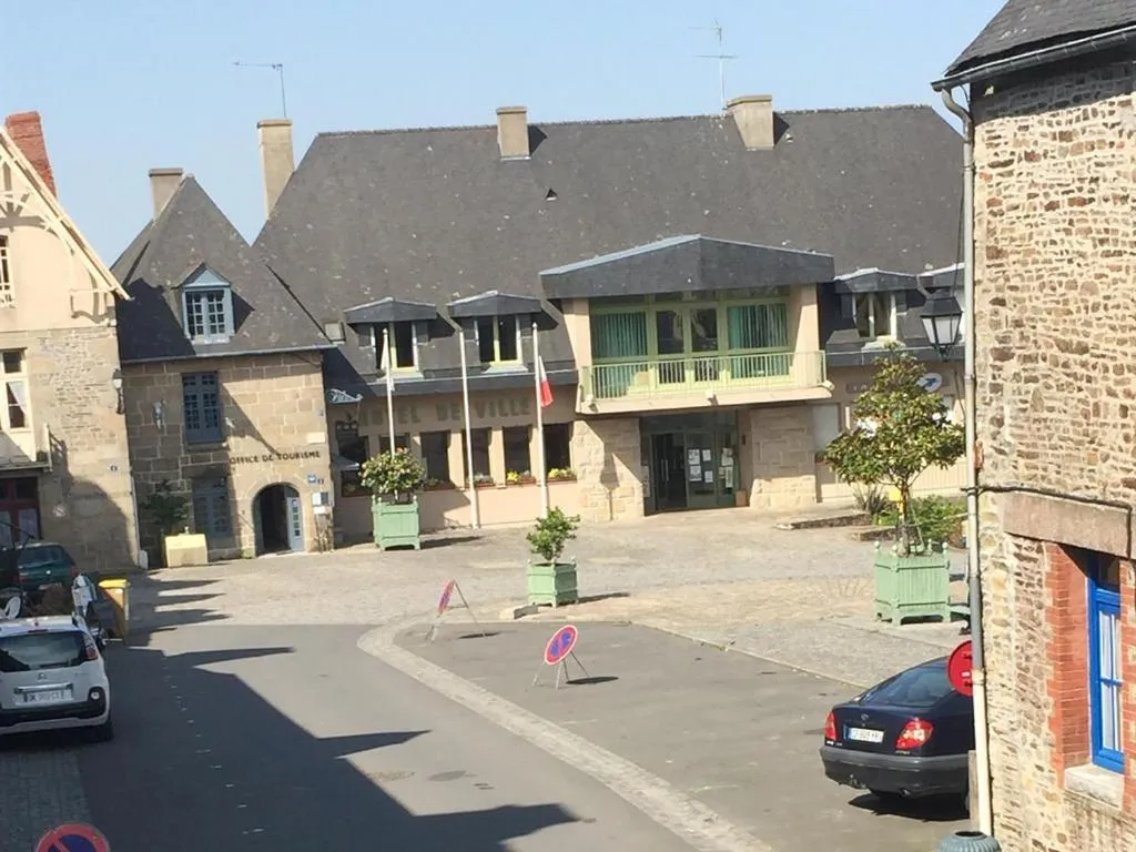 Property building in Le Ruppione