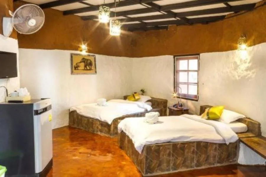 Bed in Hern Lhin Natural Resort