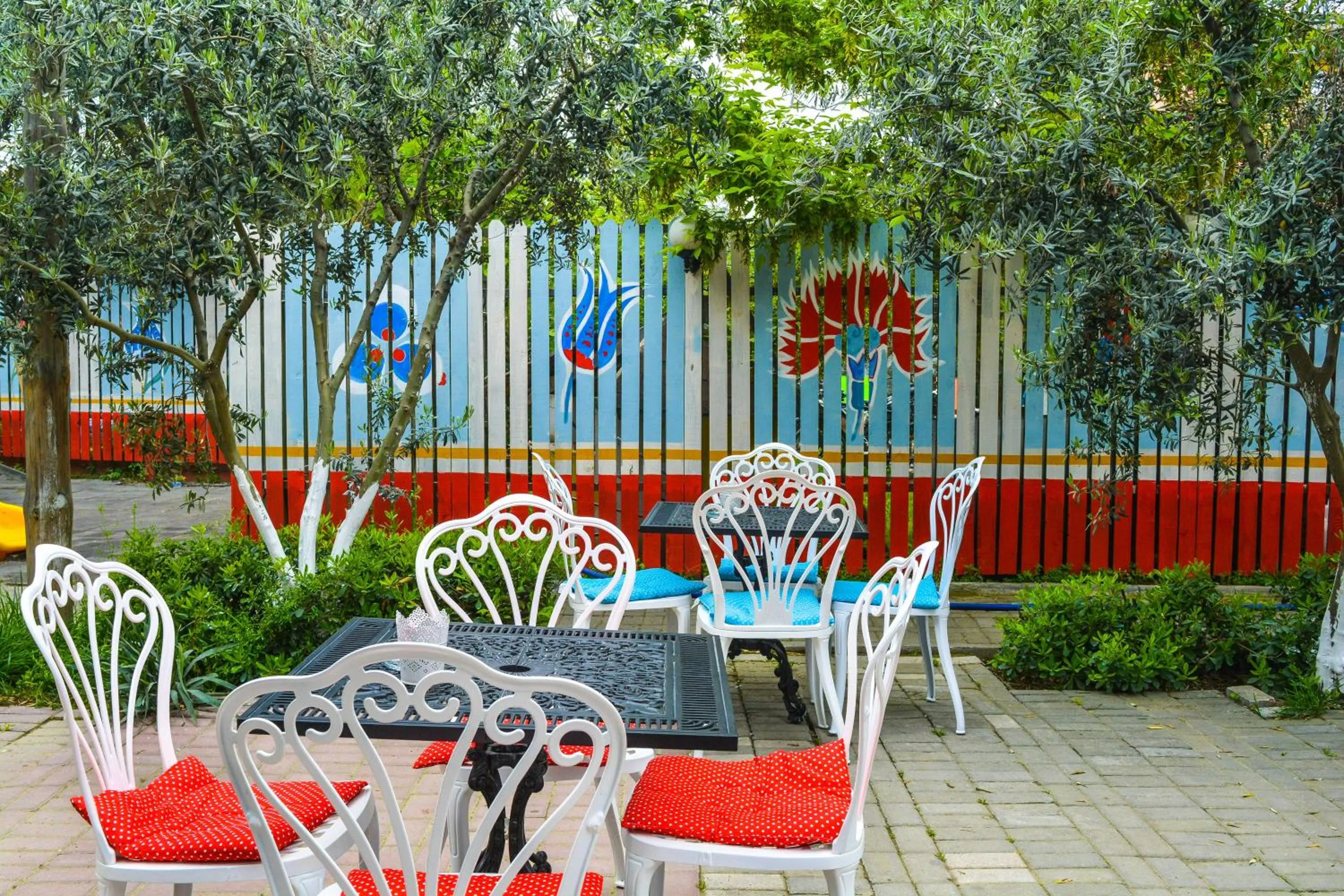 Restaurant/places to eat in İznik Seyir Otel