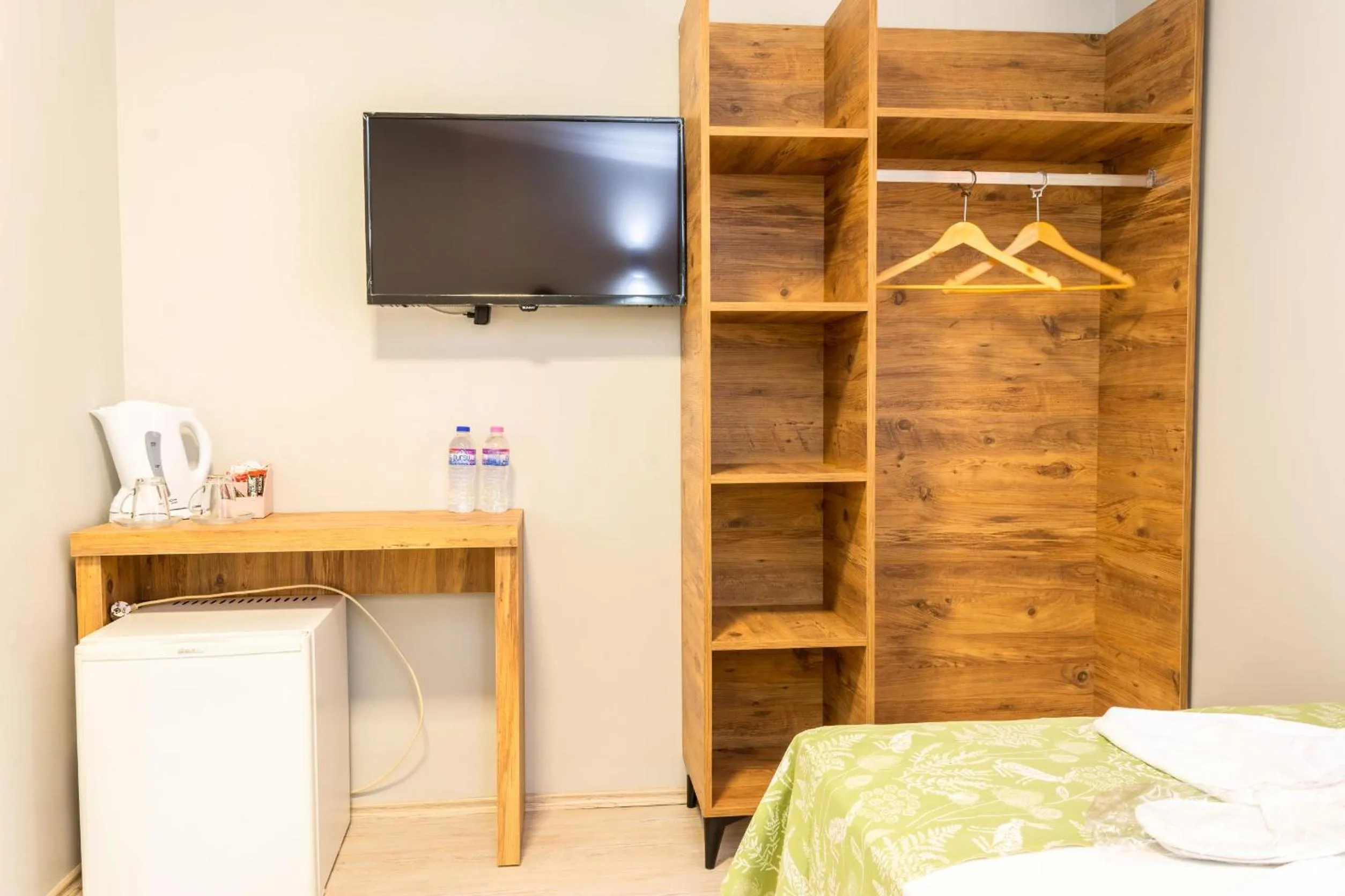 Bedroom, Bed in İznik Seyir Otel