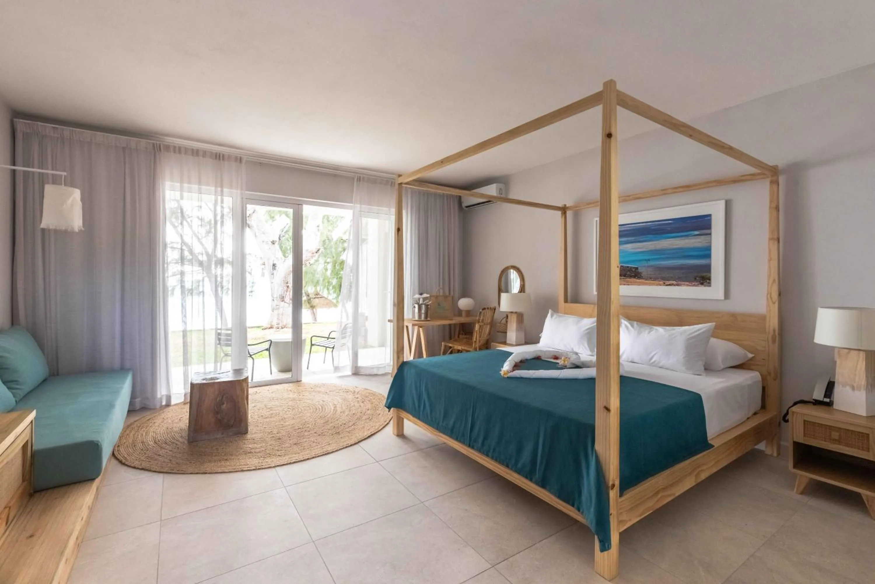 People, Bed in Cotton Bay Resort & Spa