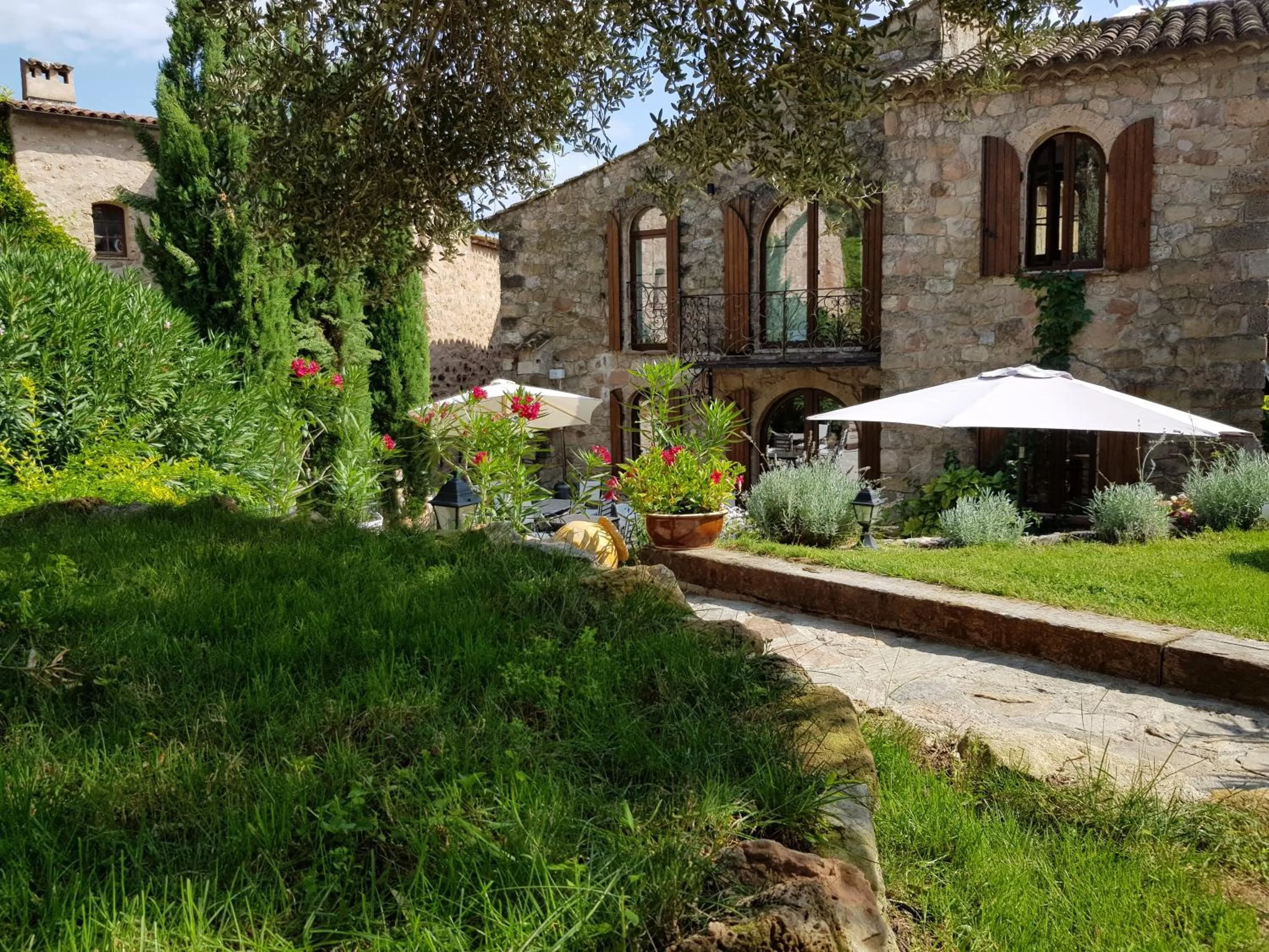 Property building in Villa Arca