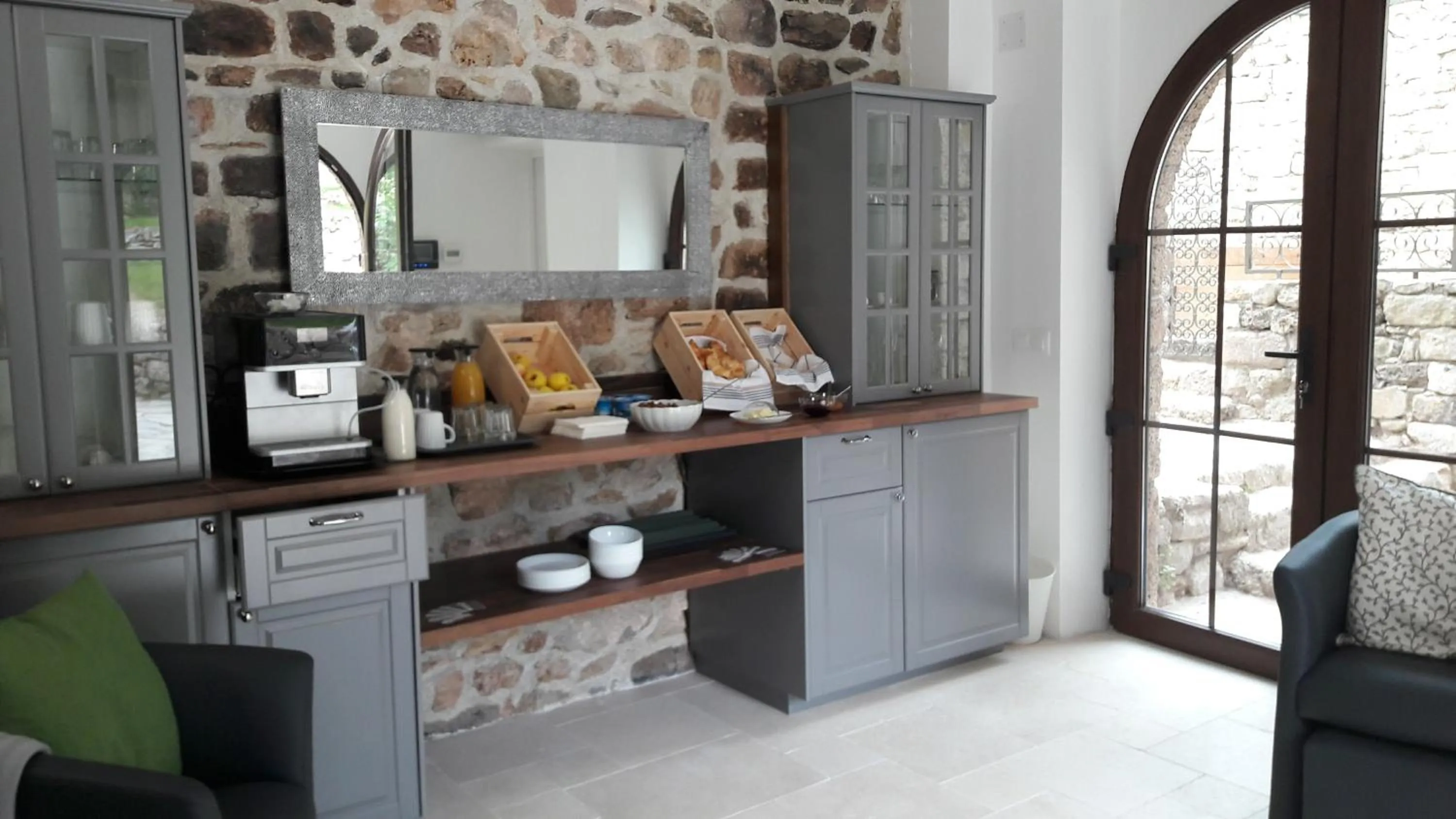 Dining area in Villa Arca