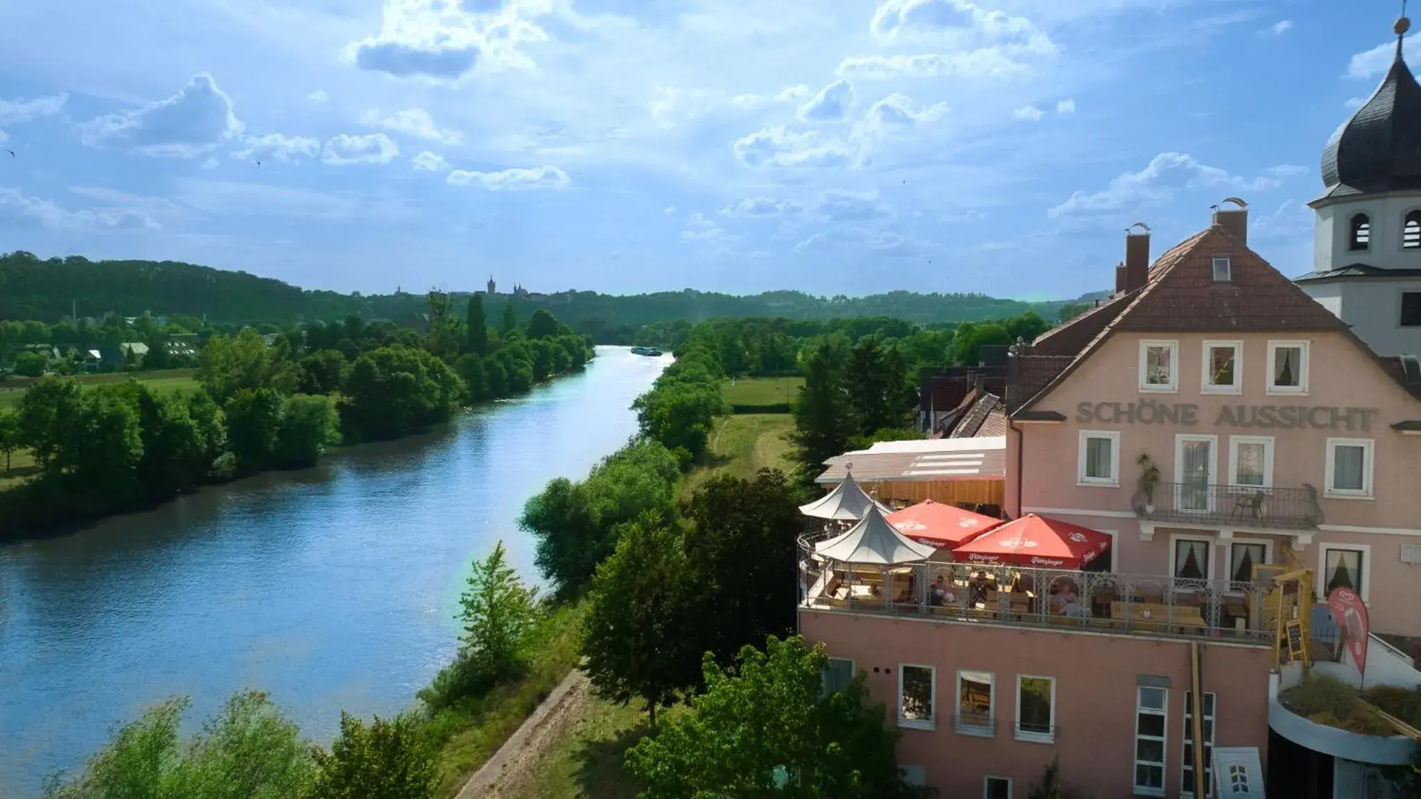 Single Room with Balcony - single occupancy in Hotel Schöne Aussicht Single Room with Balcony - single occupancy in Hotel Schöne Aussicht