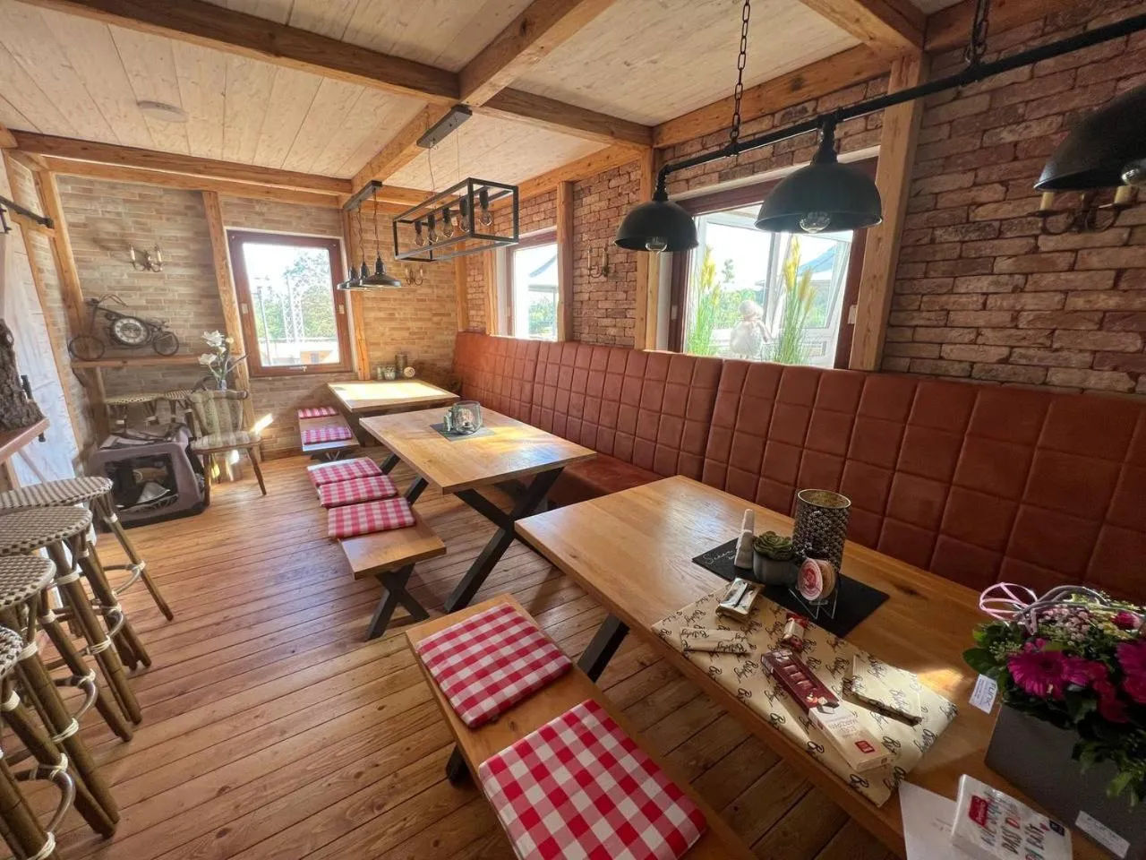 Restaurant/places to eat in Hotel Schöne Aussicht