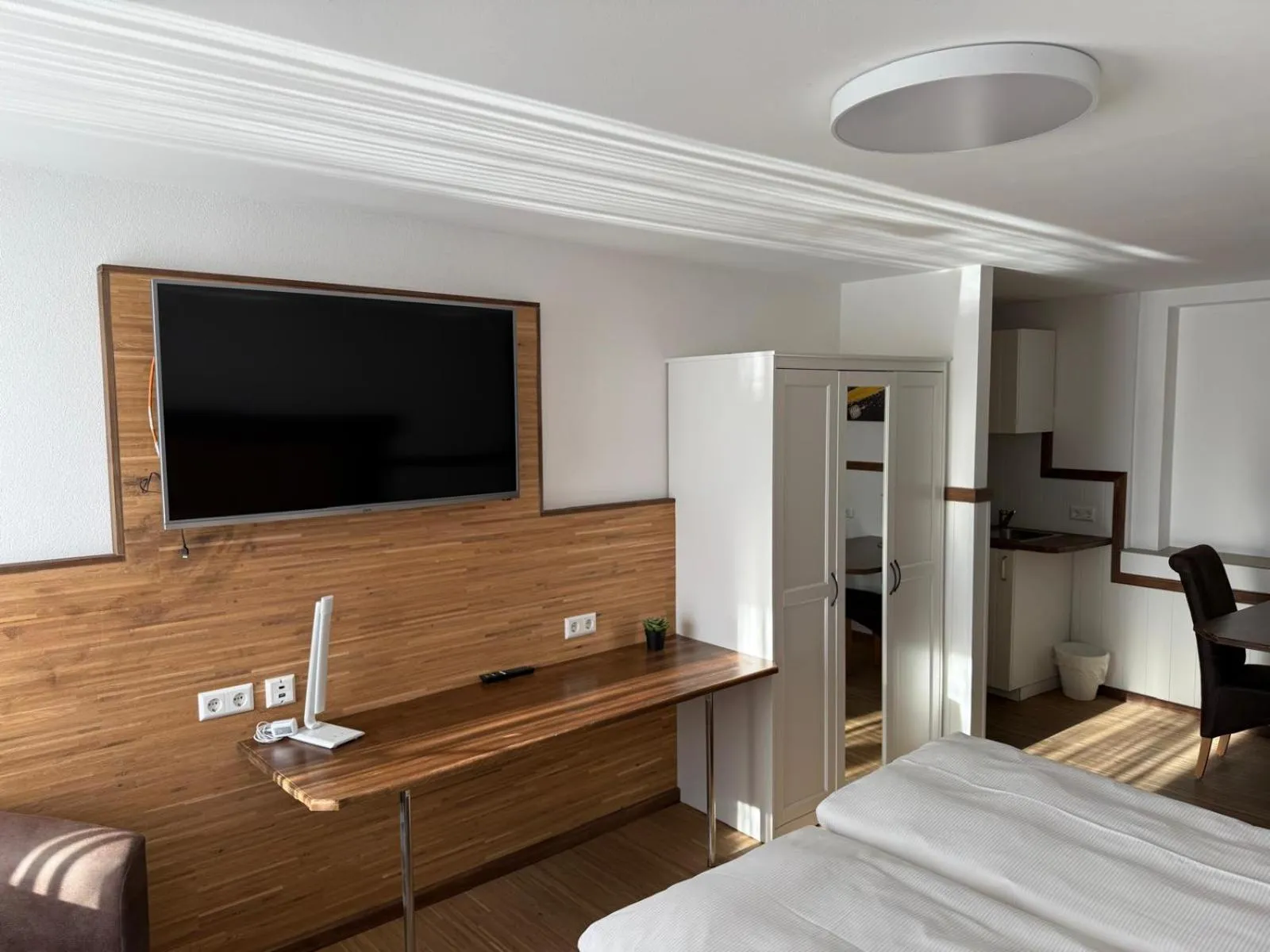 Bed in Hotel Schöne Aussicht