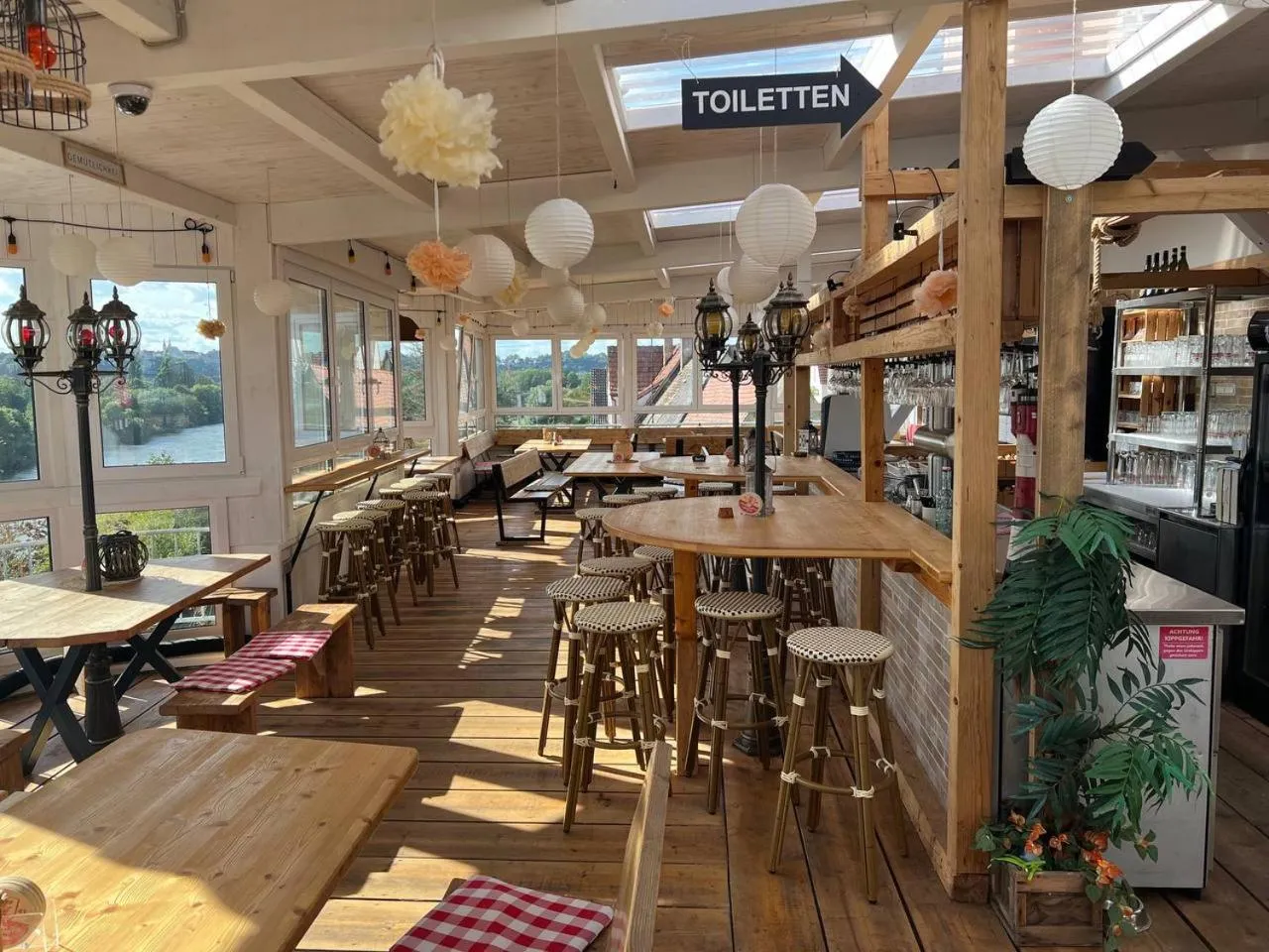 Restaurant/places to eat in Hotel Schöne Aussicht