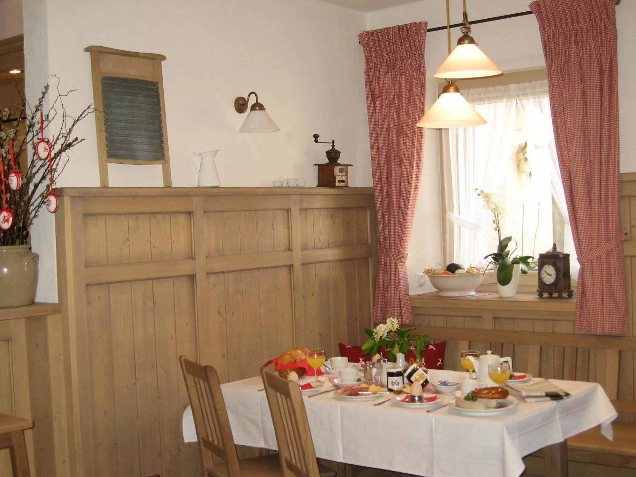 Restaurant/places to eat in Reischacher Hof