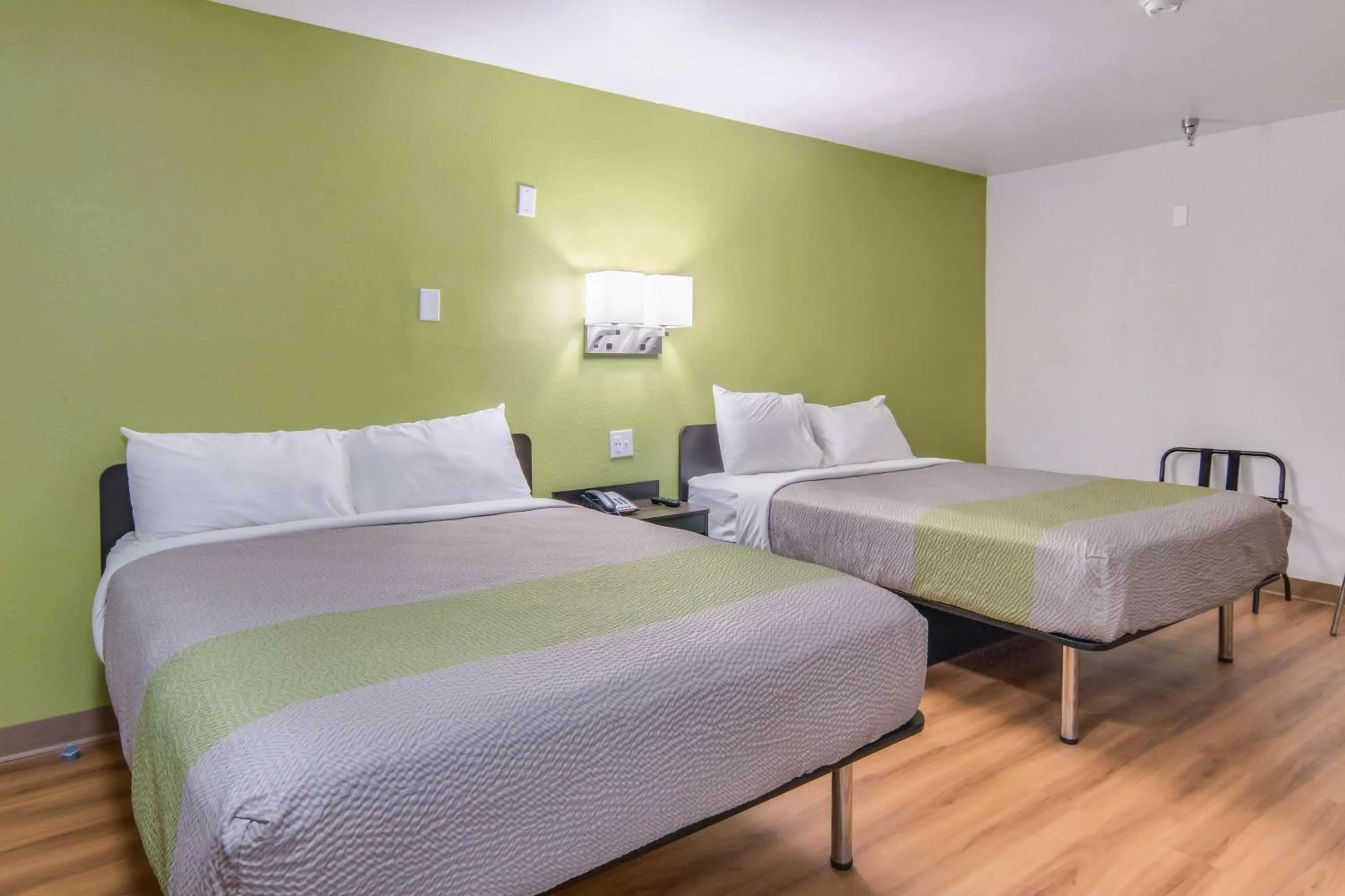 Bedroom, Bed in Motel 6 Abilene, TX - East