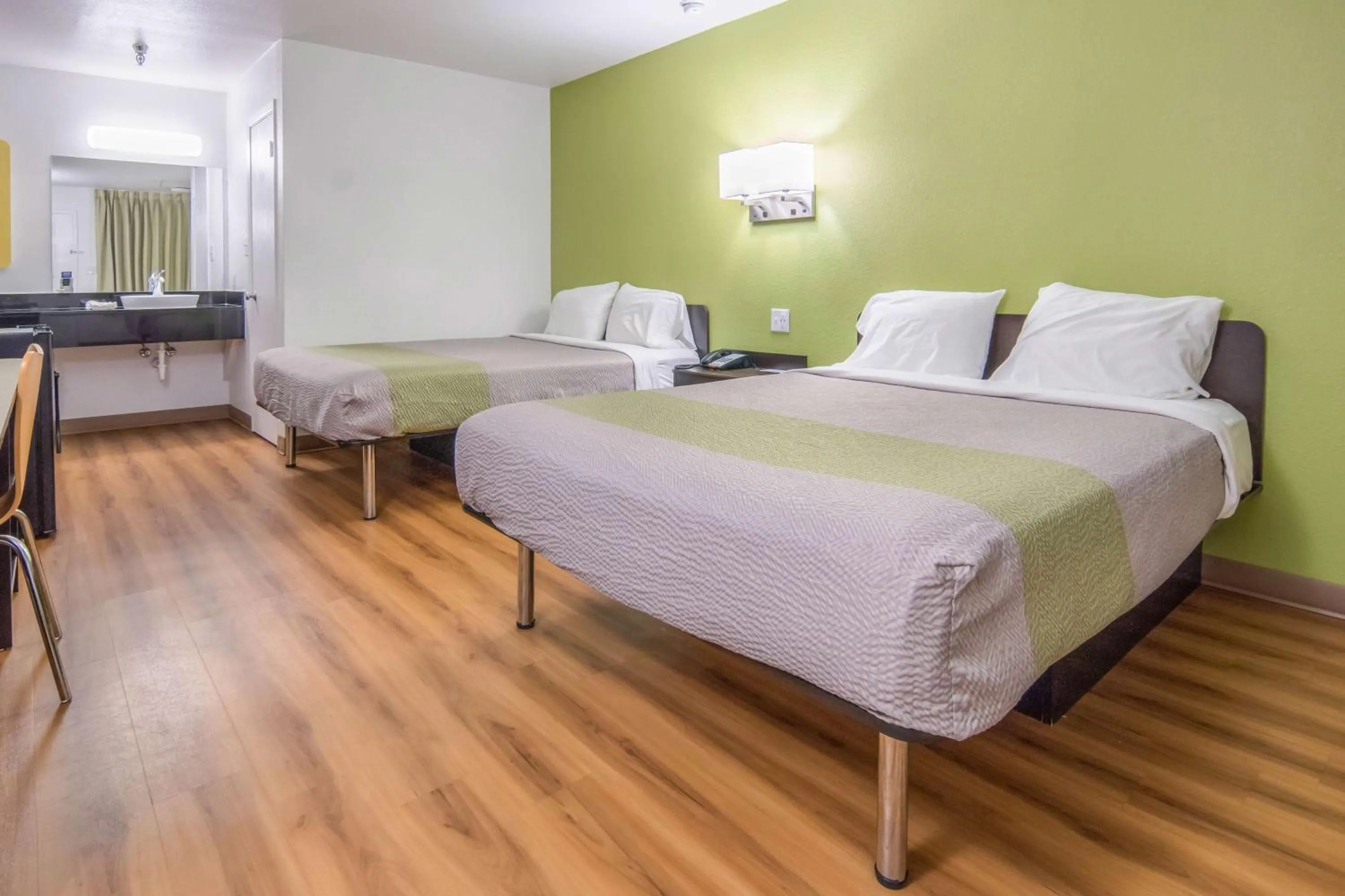 Bedroom, Bed in Motel 6 Abilene, TX - East