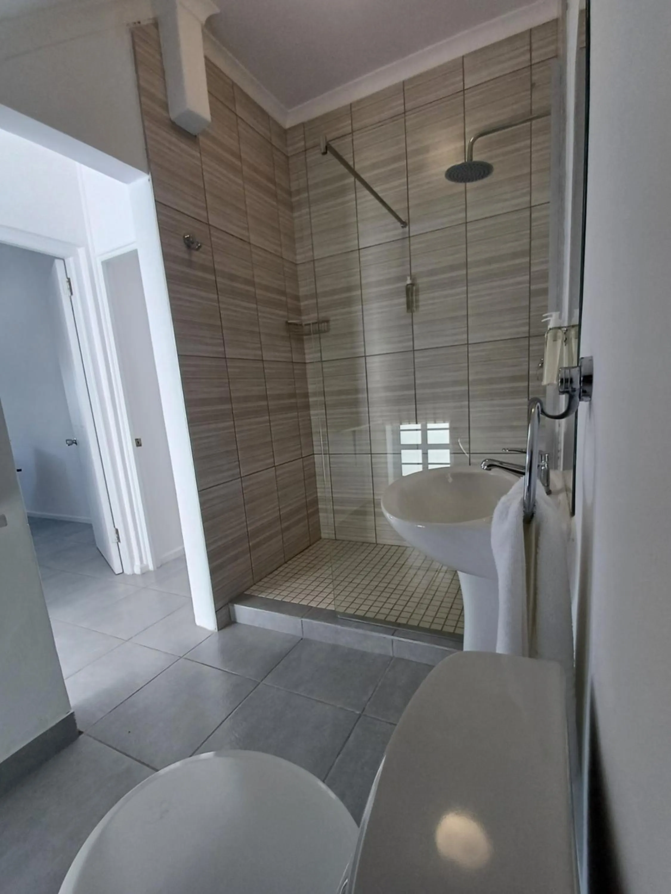 Shower in Millard Crescent Guest House