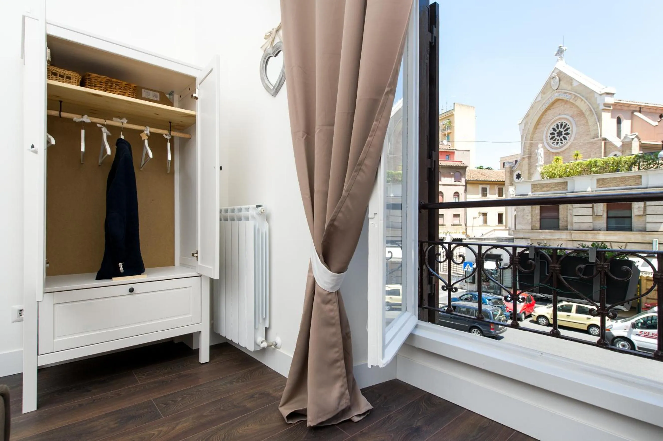 Street view in Nido all'Aventino