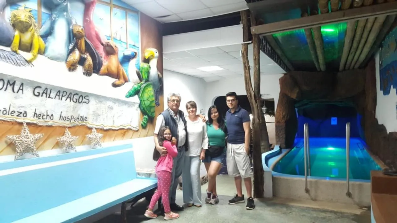 group of guests in Hotel Coloma Galapagos