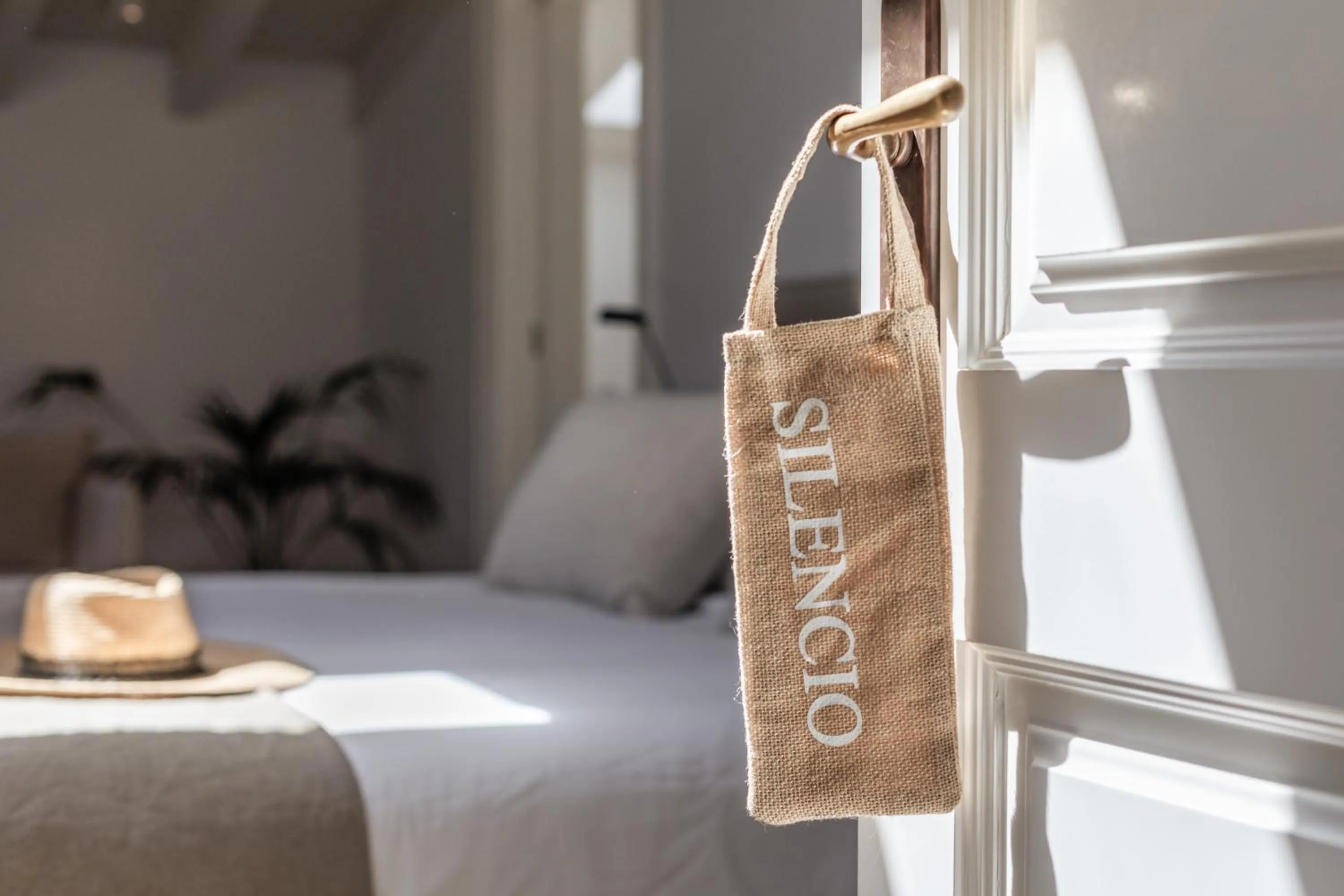 Property logo or sign, Bed in Cal Reiet Holistic Retreat