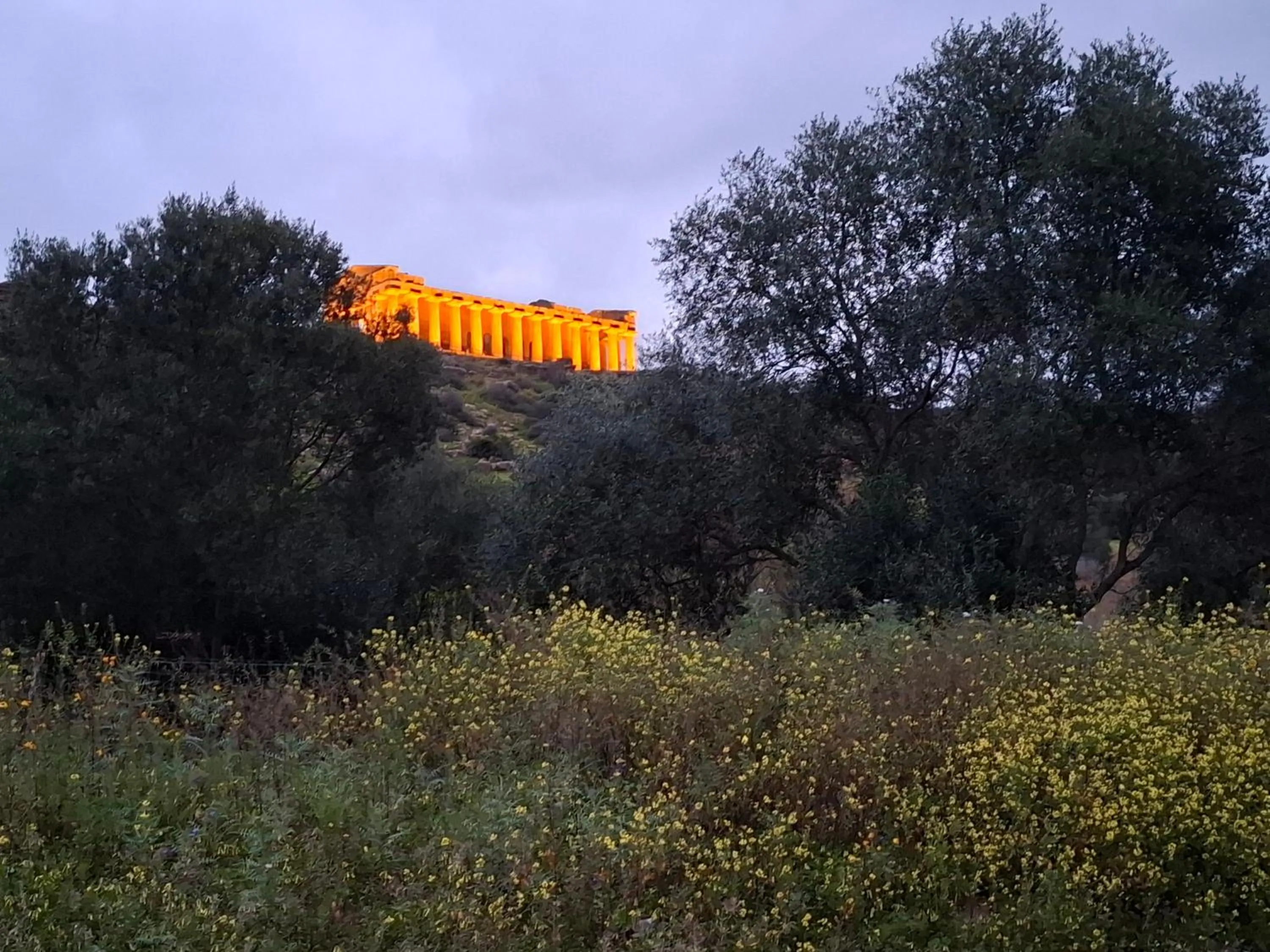 Nearby landmark in B&B Le Lumìe "Il Cortiletto Del Centro"