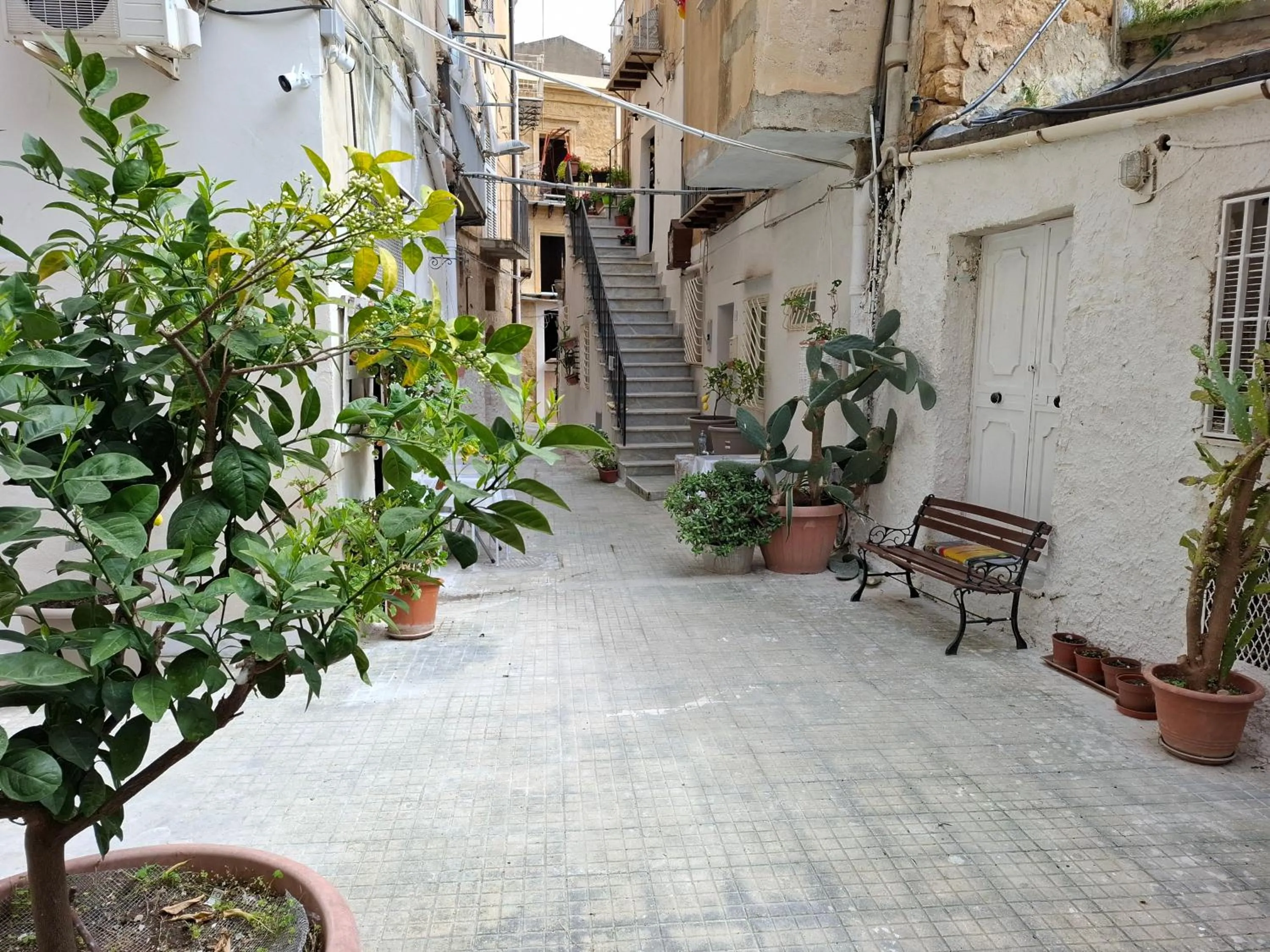 Breakfast in B&B Le Lumìe "Il Cortiletto Del Centro"