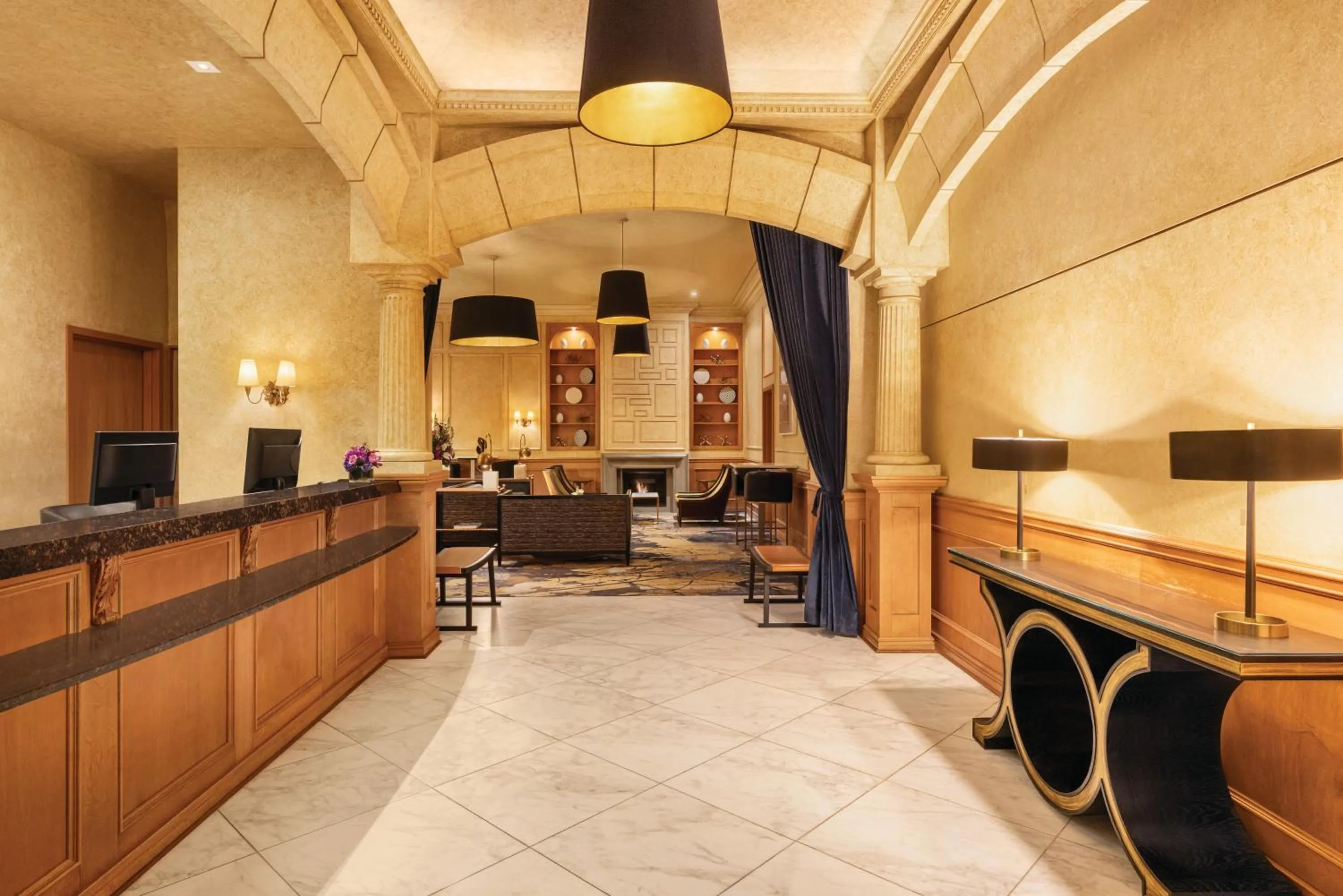 Lobby or reception in Executive Hotel Le Soleil New York