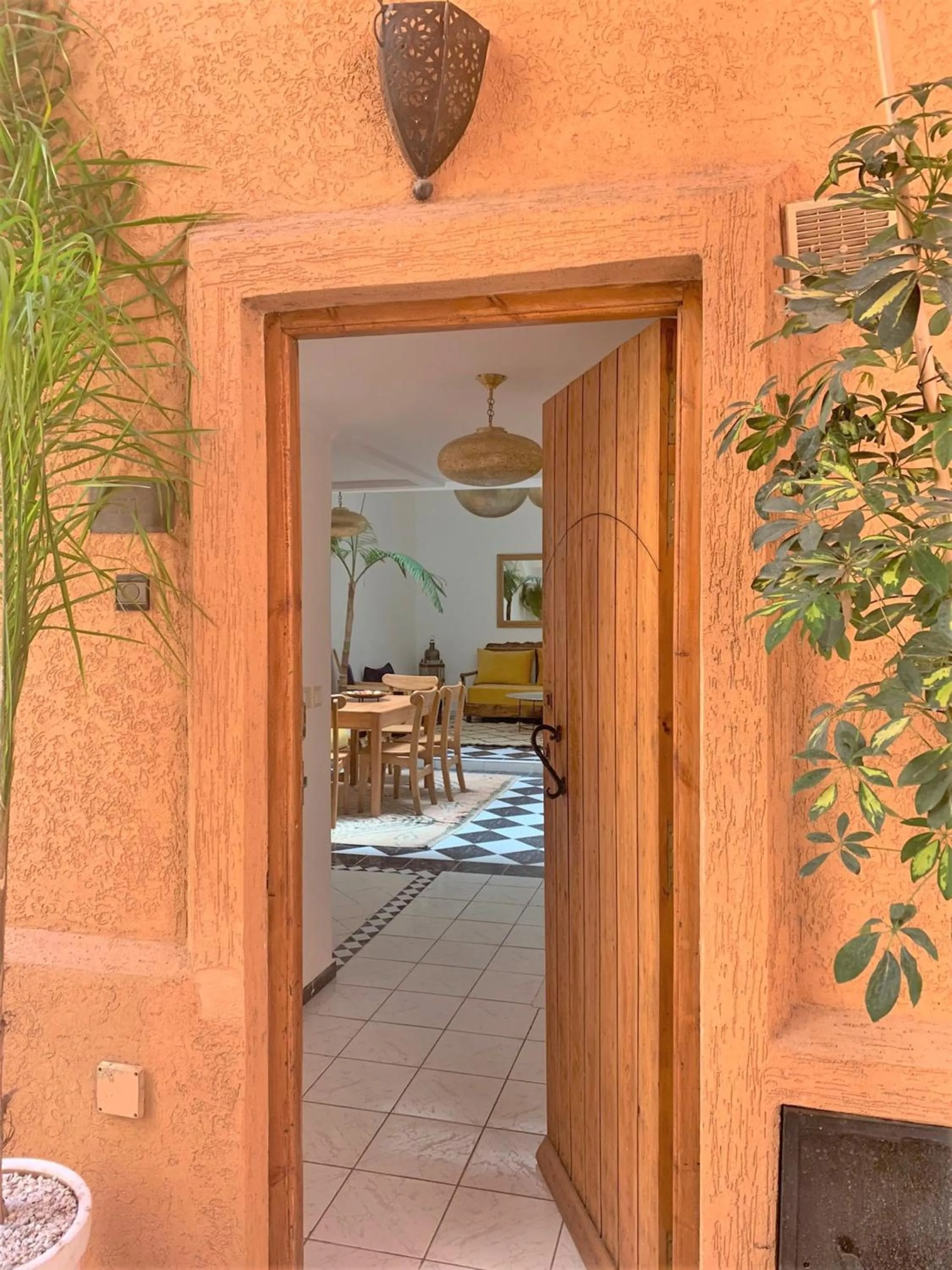 Facade/entrance in Riad with 3 Swimming Pools