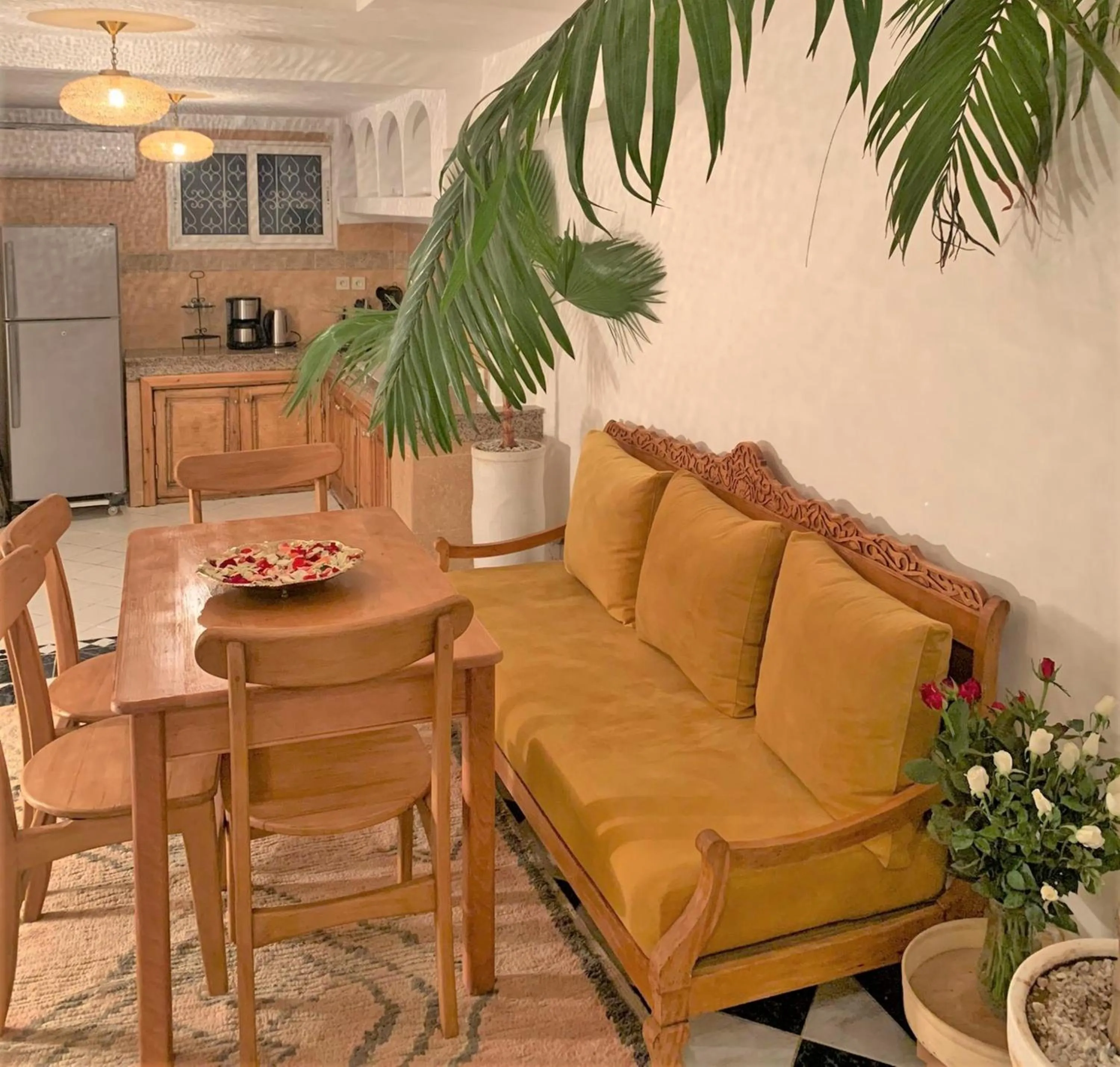 Dining area in Riad with 3 Swimming Pools