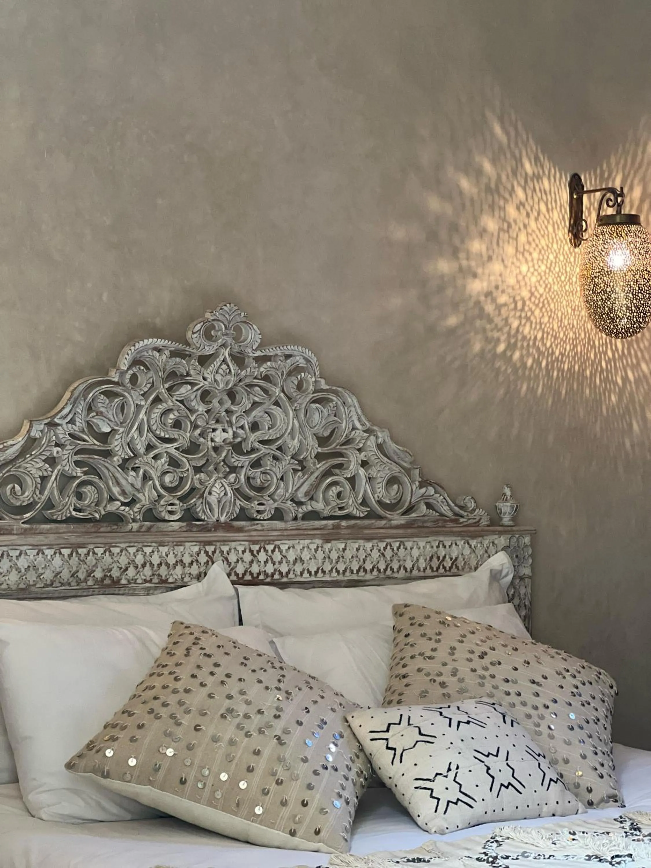 Bedroom, Bed in Riad with 3 Swimming Pools