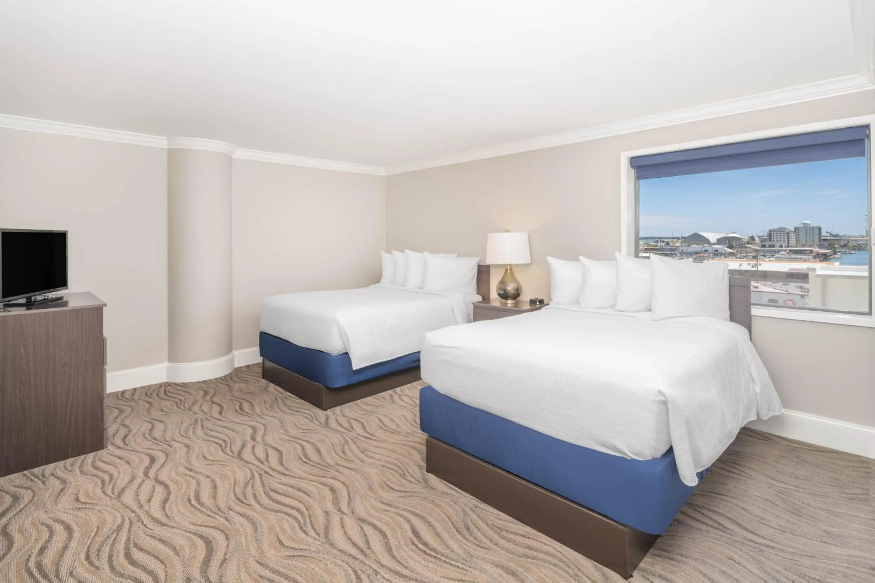 2 Queen Bed Studio (City View) in Bask Hotel at Big Rock Landing 2 Queen Bed Studio (City View) in Bask Hotel at Big Rock Landing