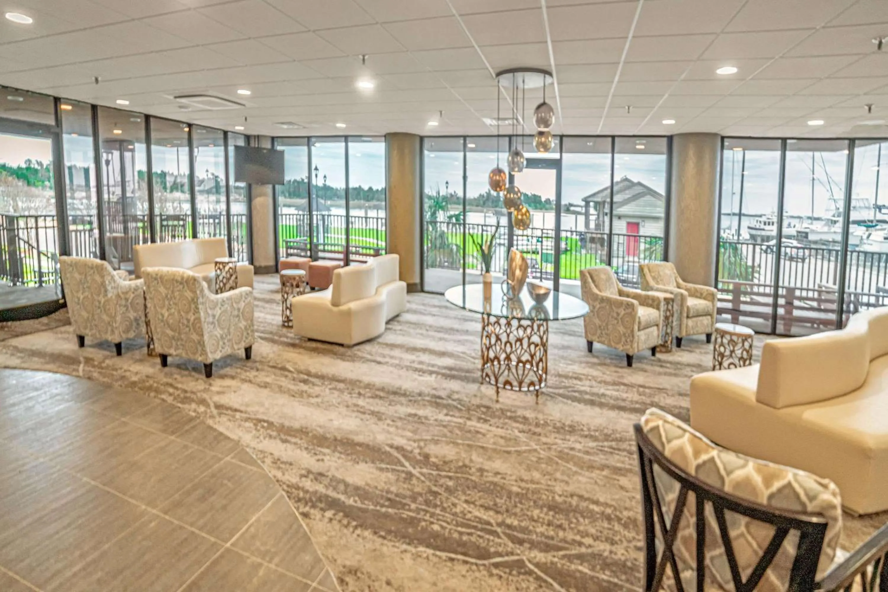 Lobby or reception in Bask Hotel at Big Rock Landing